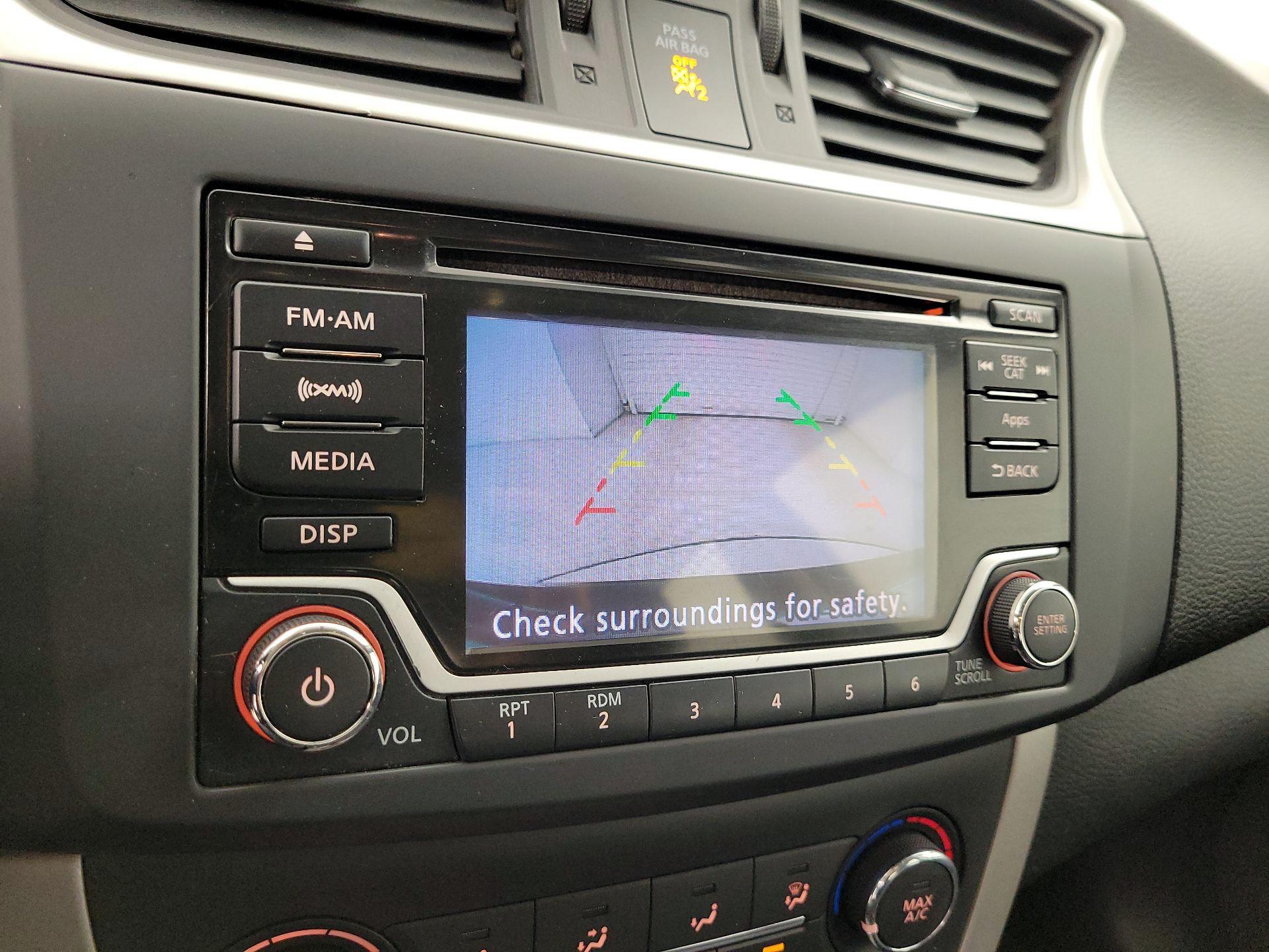 Thumbnail: 2015 Nissan Sentra - 14