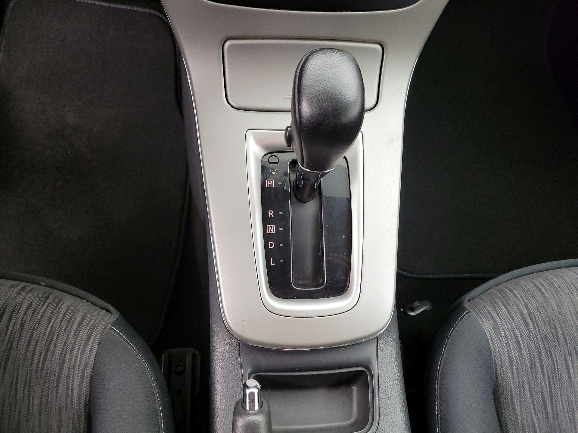 Thumbnail: 2015 Nissan Sentra - 17