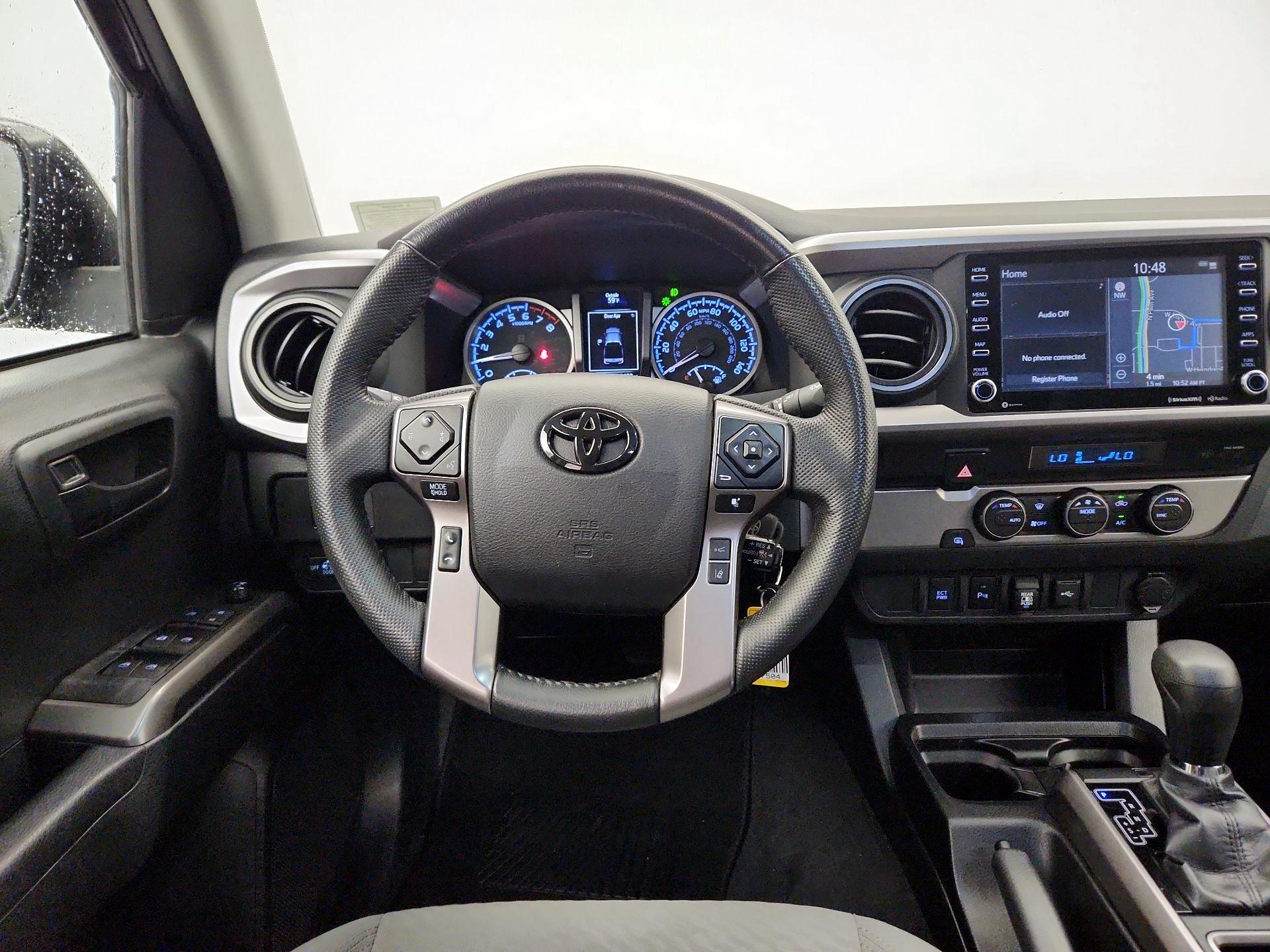 Thumbnail: 2022 Toyota Tacoma - 10