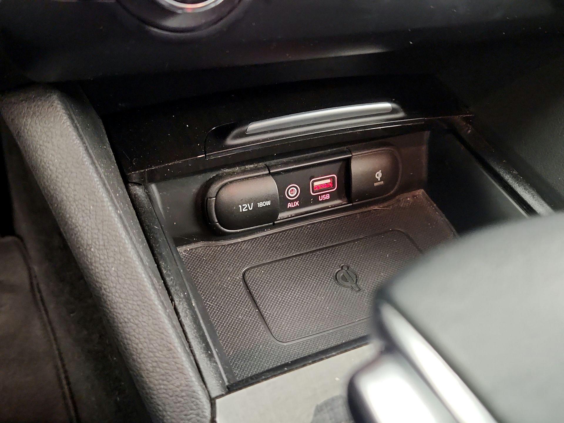 Thumbnail: 2020 Kia Optima - 18