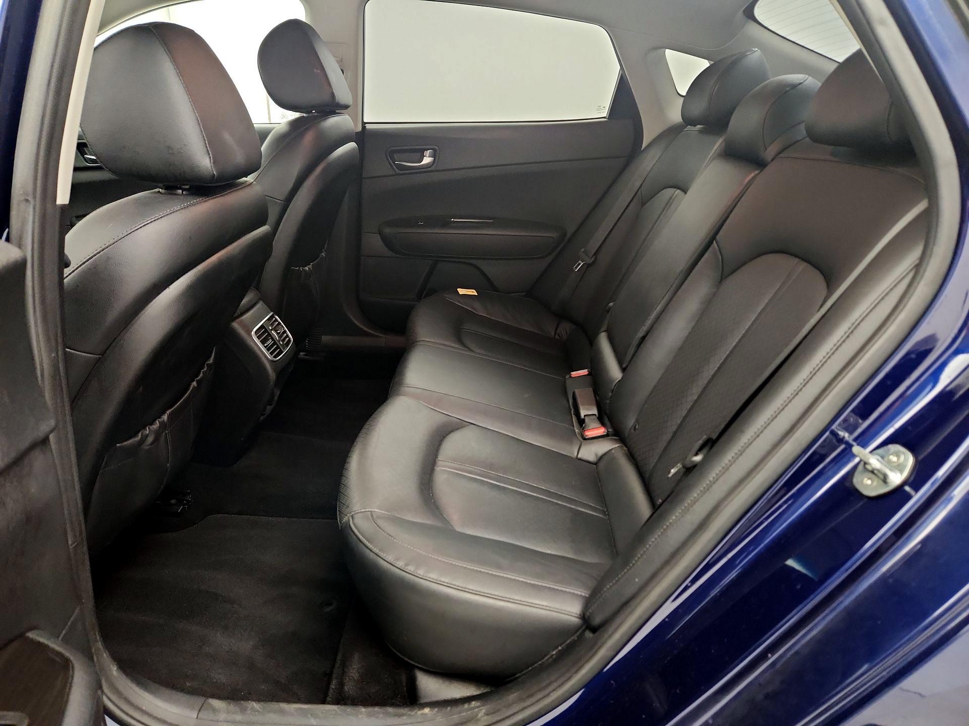 Thumbnail: 2020 Kia Optima - 19