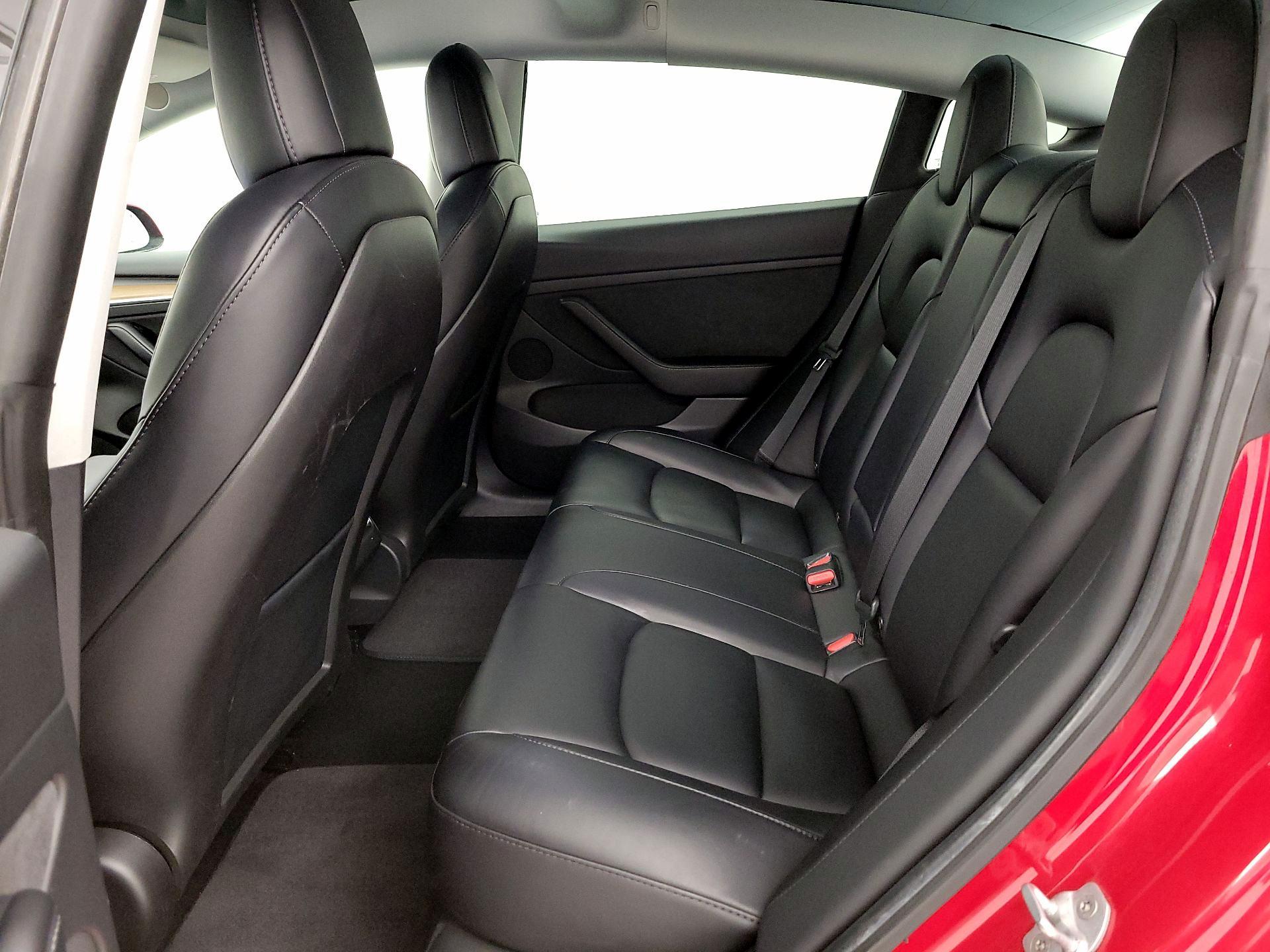 Thumbnail: 2021 Tesla Model 3 - 19