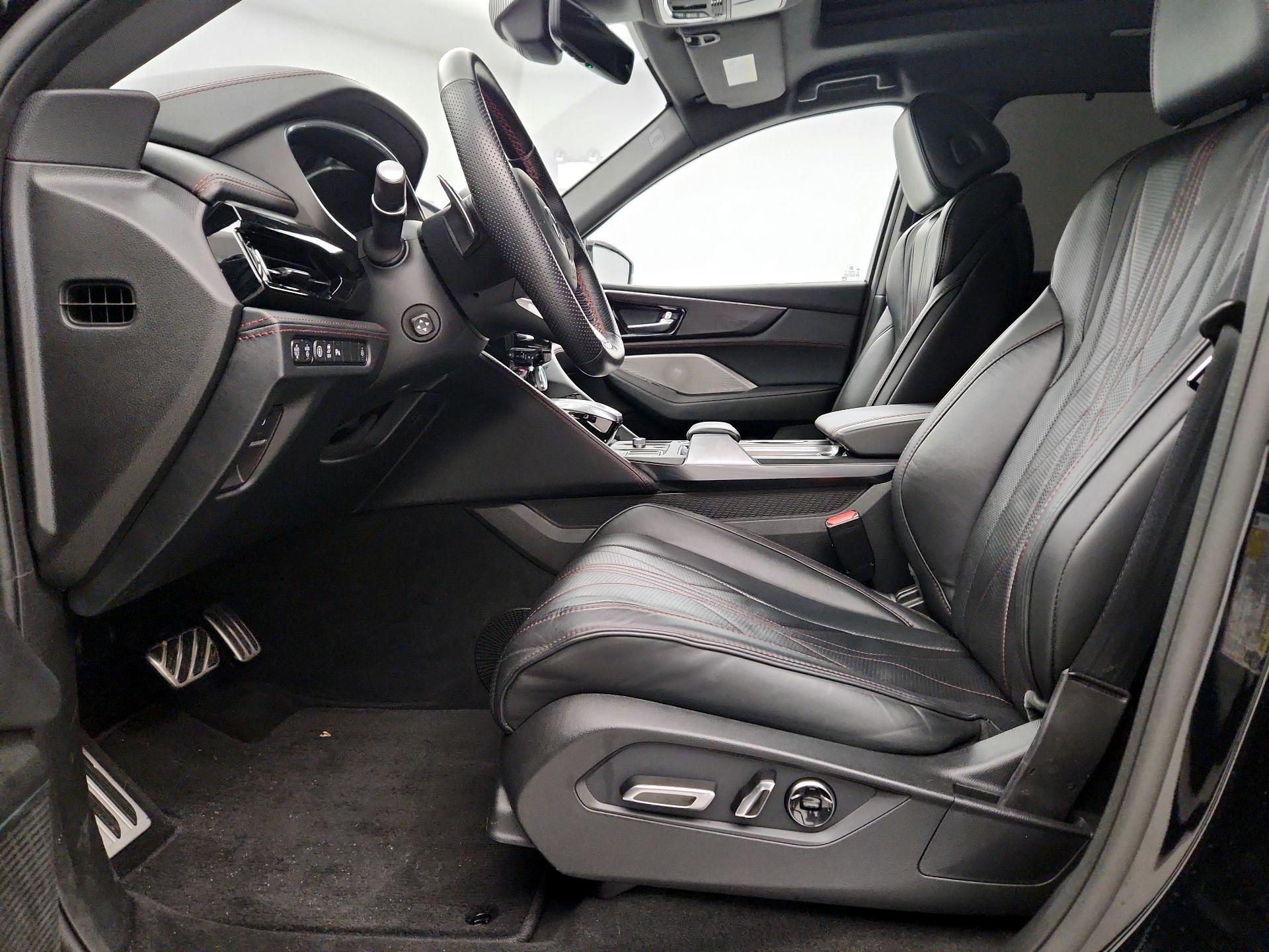 Thumbnail: 2022 Acura MDX - 11