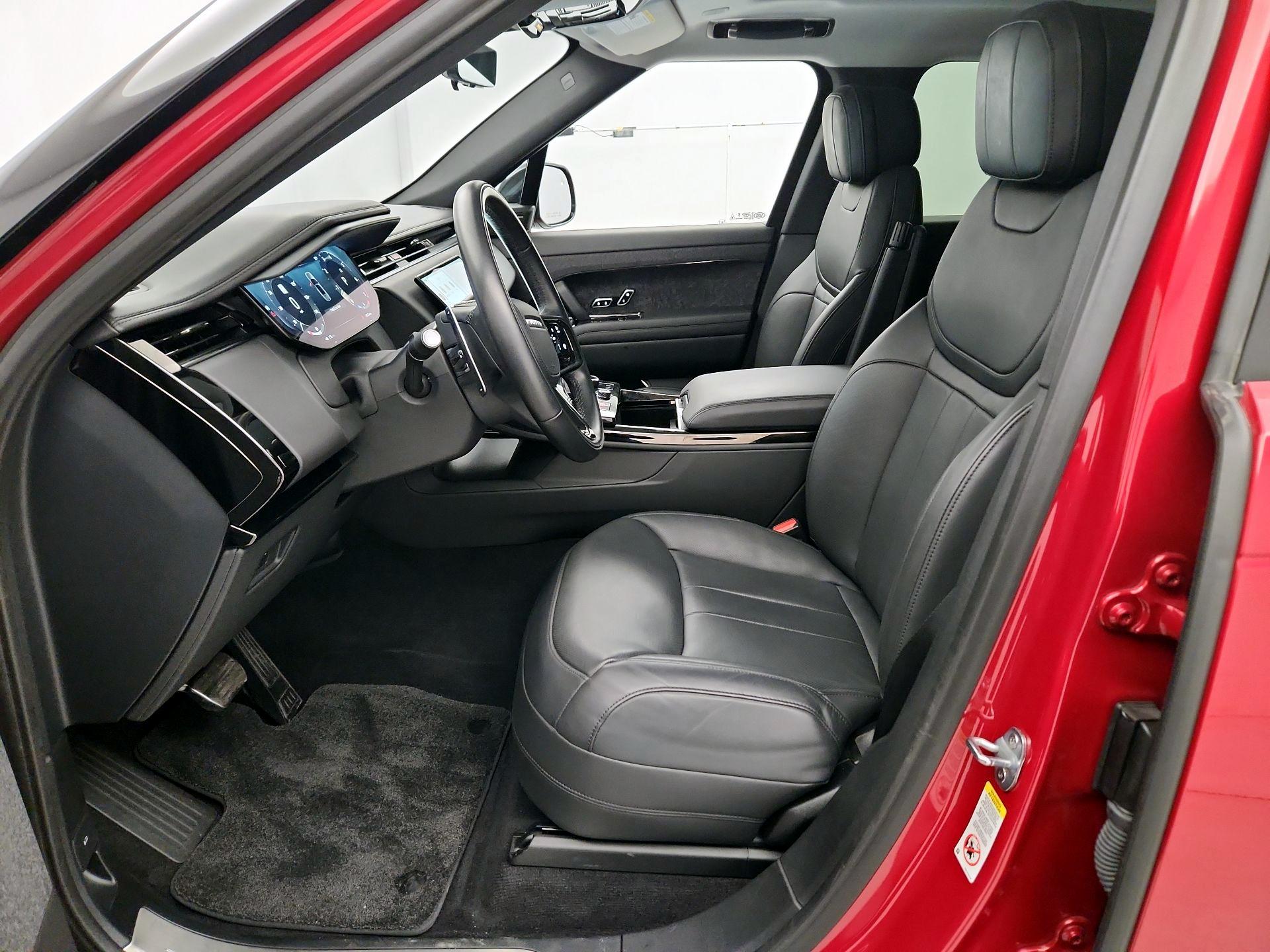 Thumbnail: 2023 Land Rover Range Rover Sport - 11