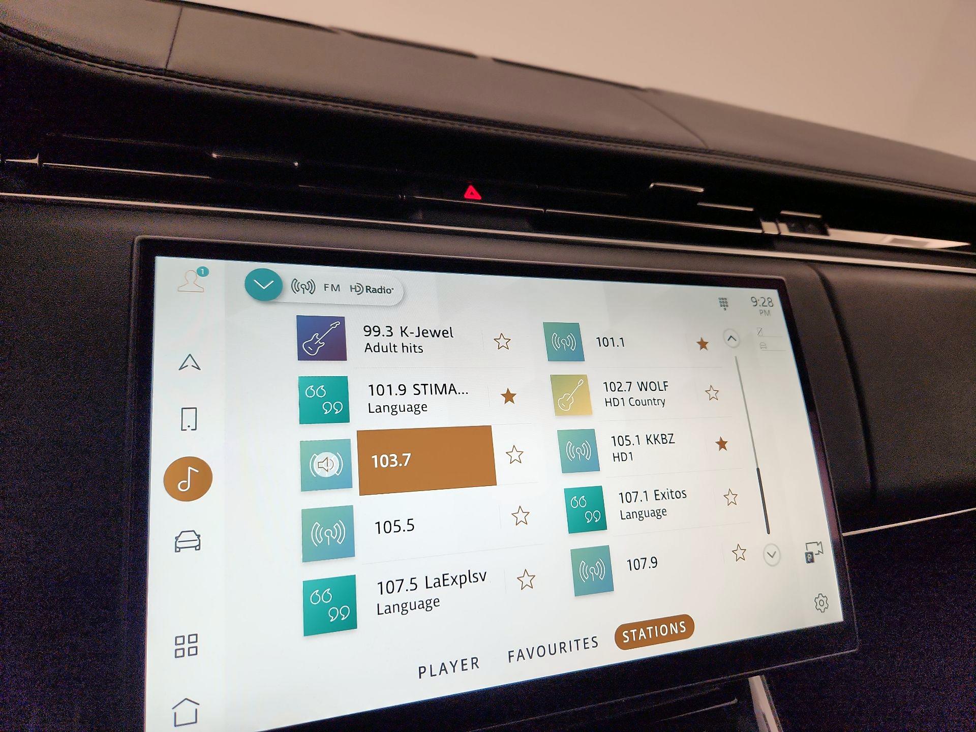 Thumbnail: 2023 Land Rover Range Rover Sport - 16