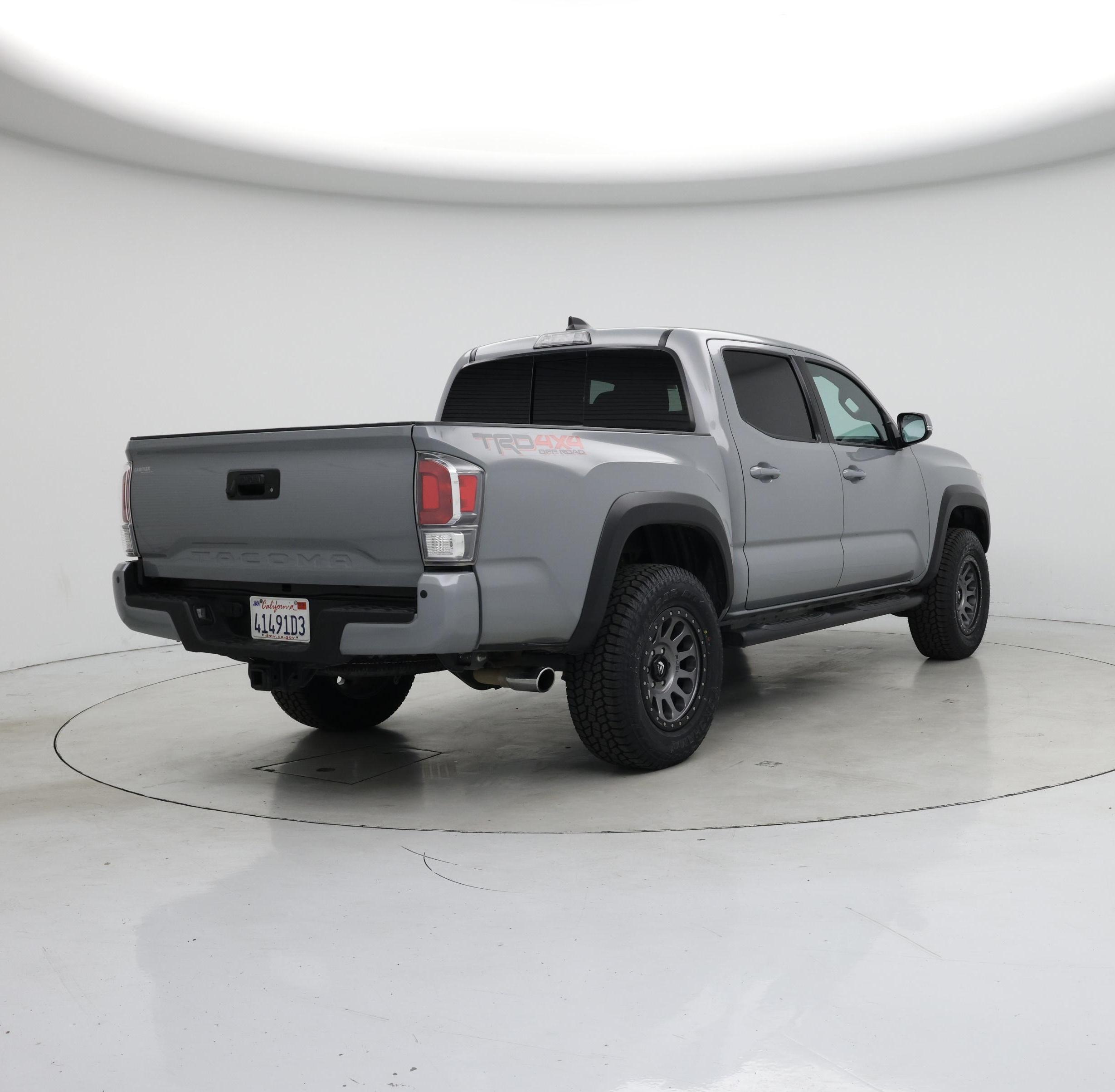 Thumbnail: 2021 Toyota Tacoma - 8