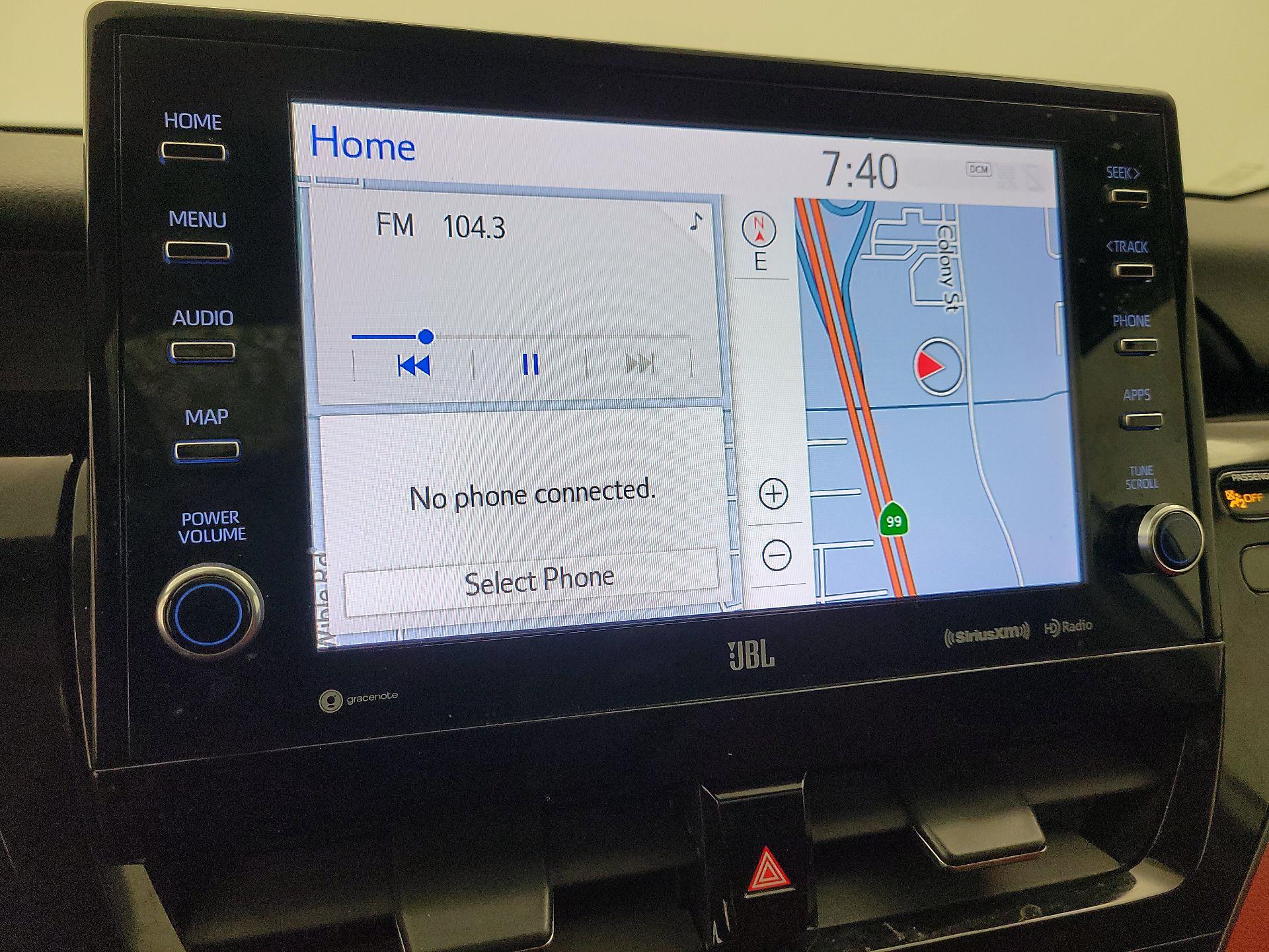 Thumbnail: 2021 Toyota Camry - 16