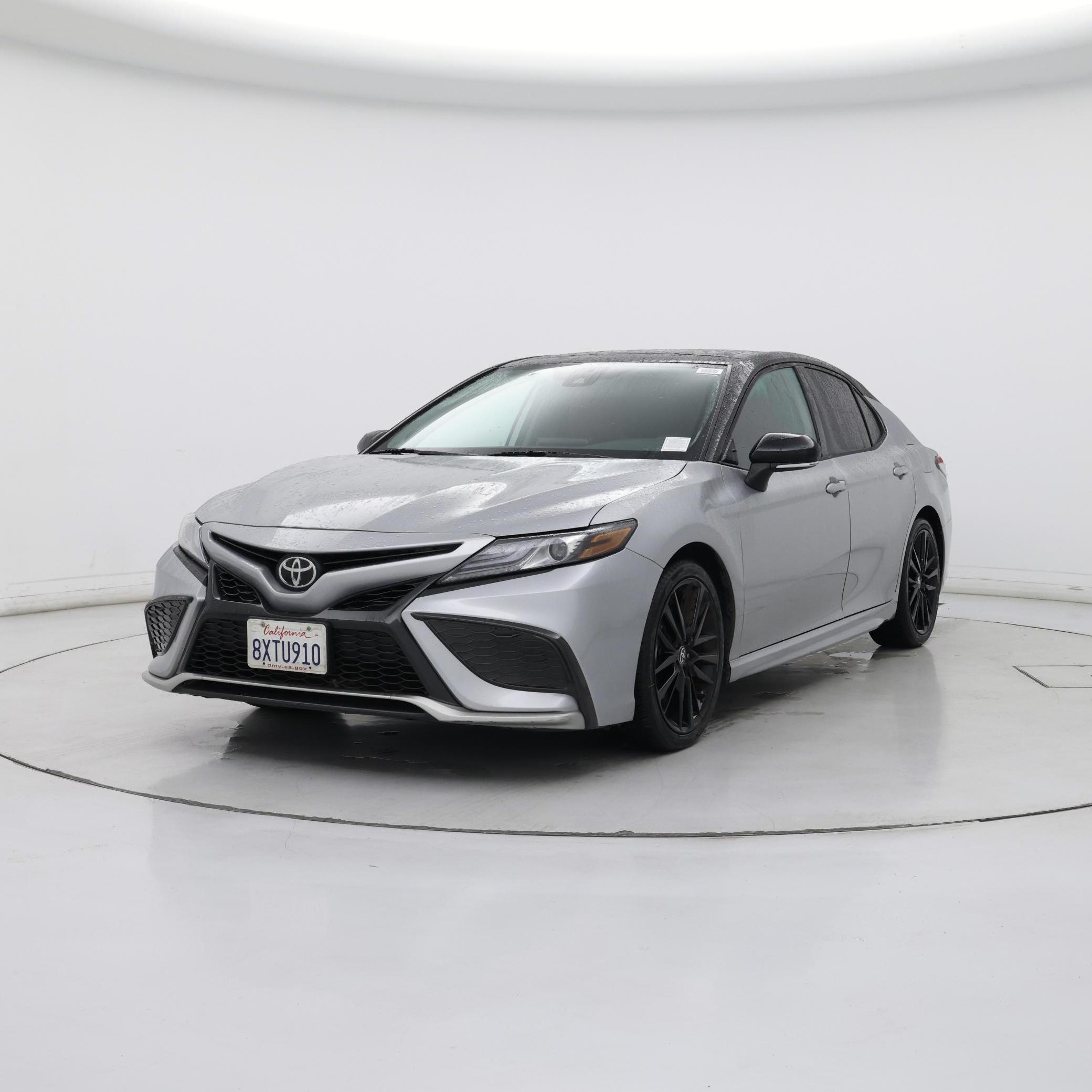 Thumbnail: 2021 Toyota Camry - 4
