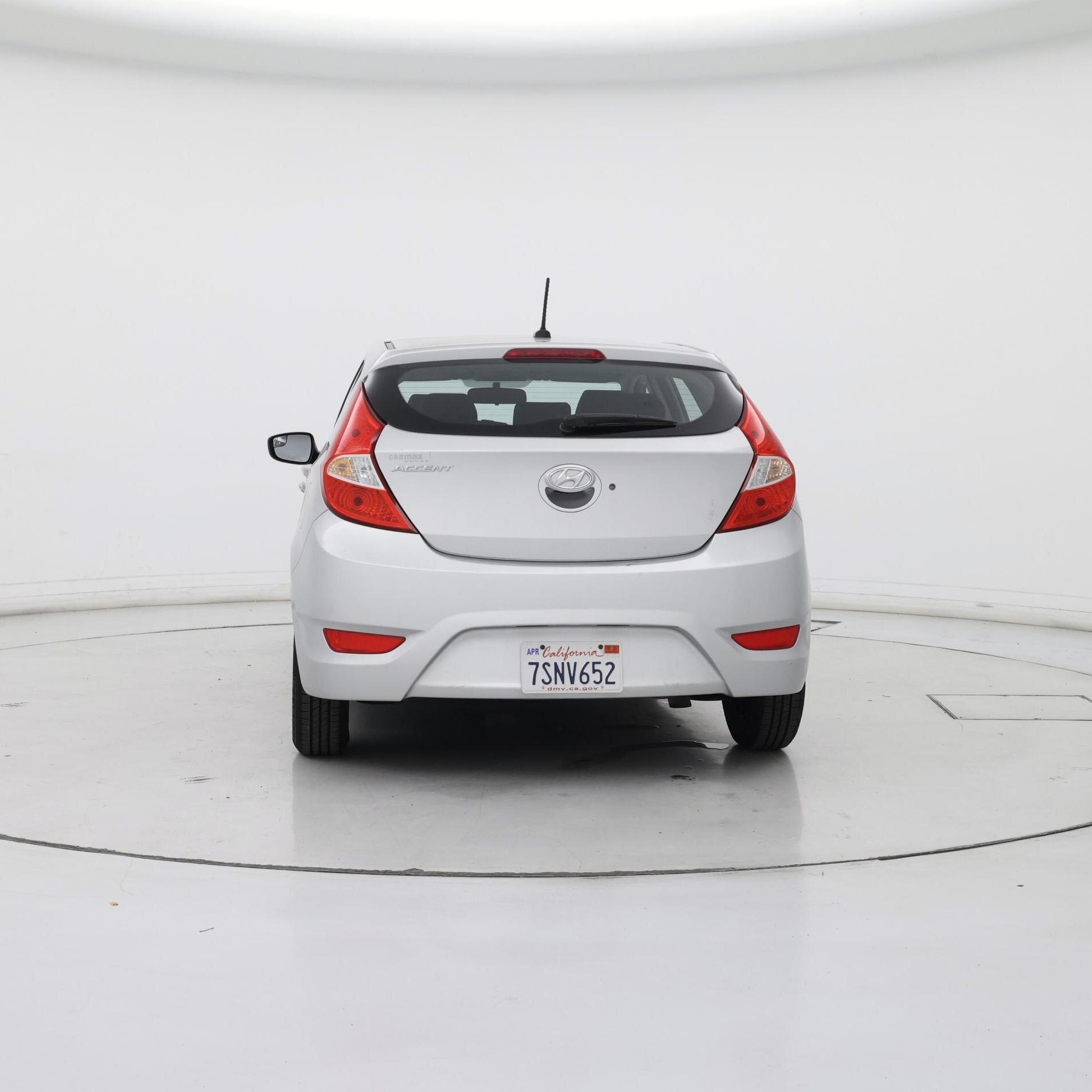 Thumbnail: 2016 Hyundai Accent - 6