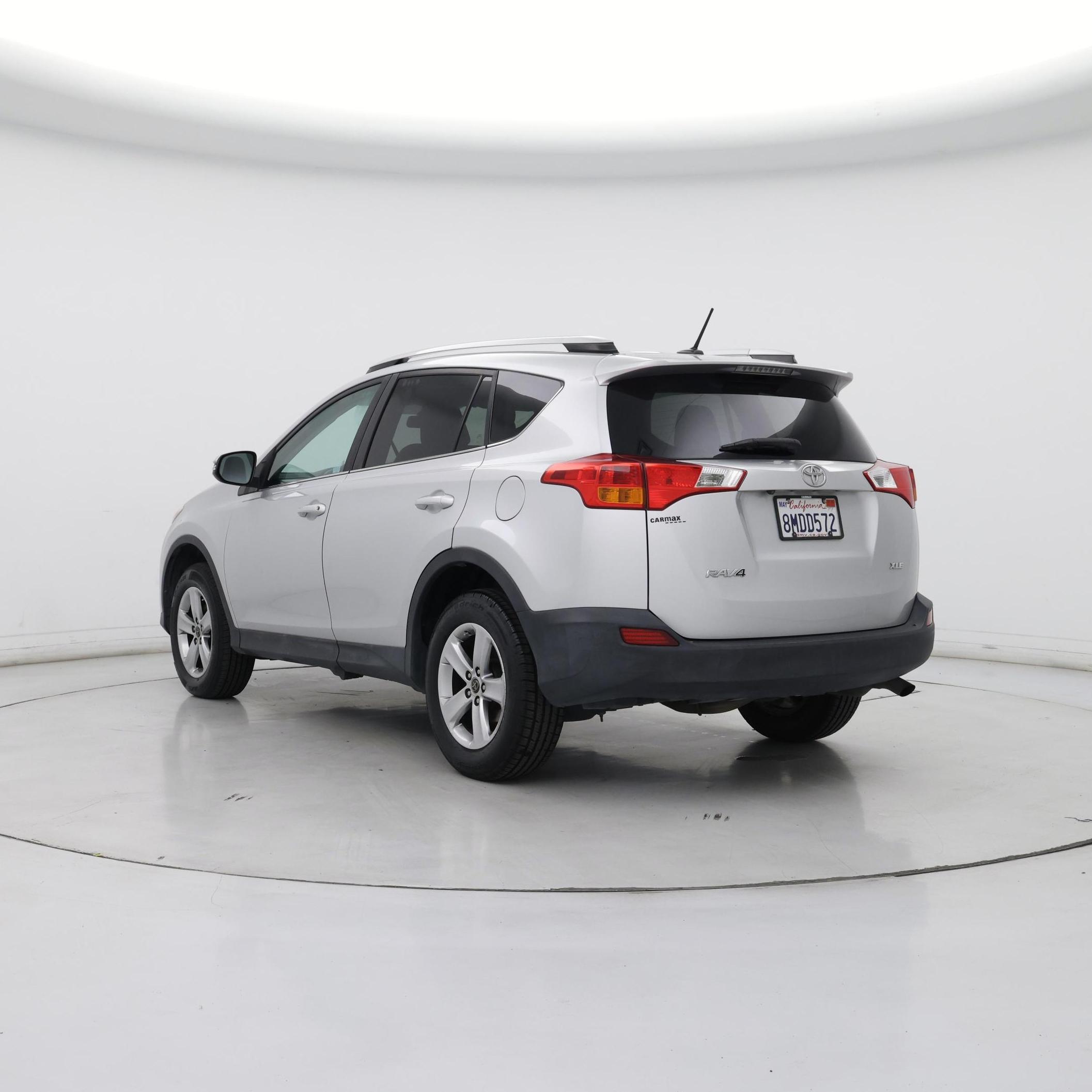 Thumbnail: 2015 Toyota RAV4 - 2