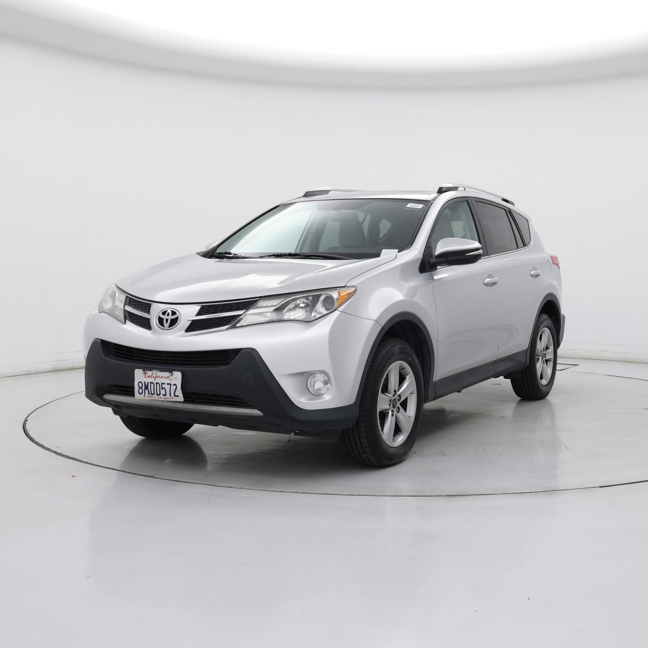 Thumbnail: 2015 Toyota RAV4 - 4