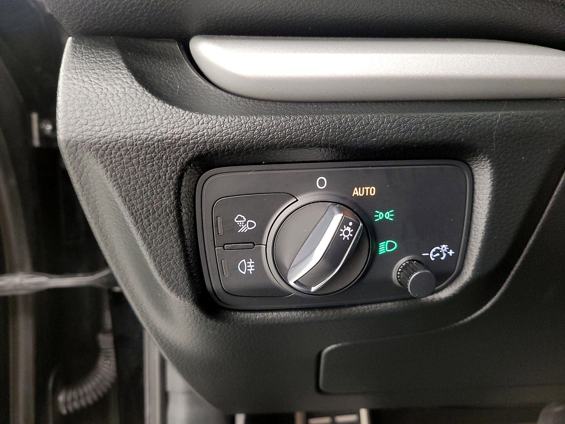 Thumbnail: 2018 Audi A3 - 13