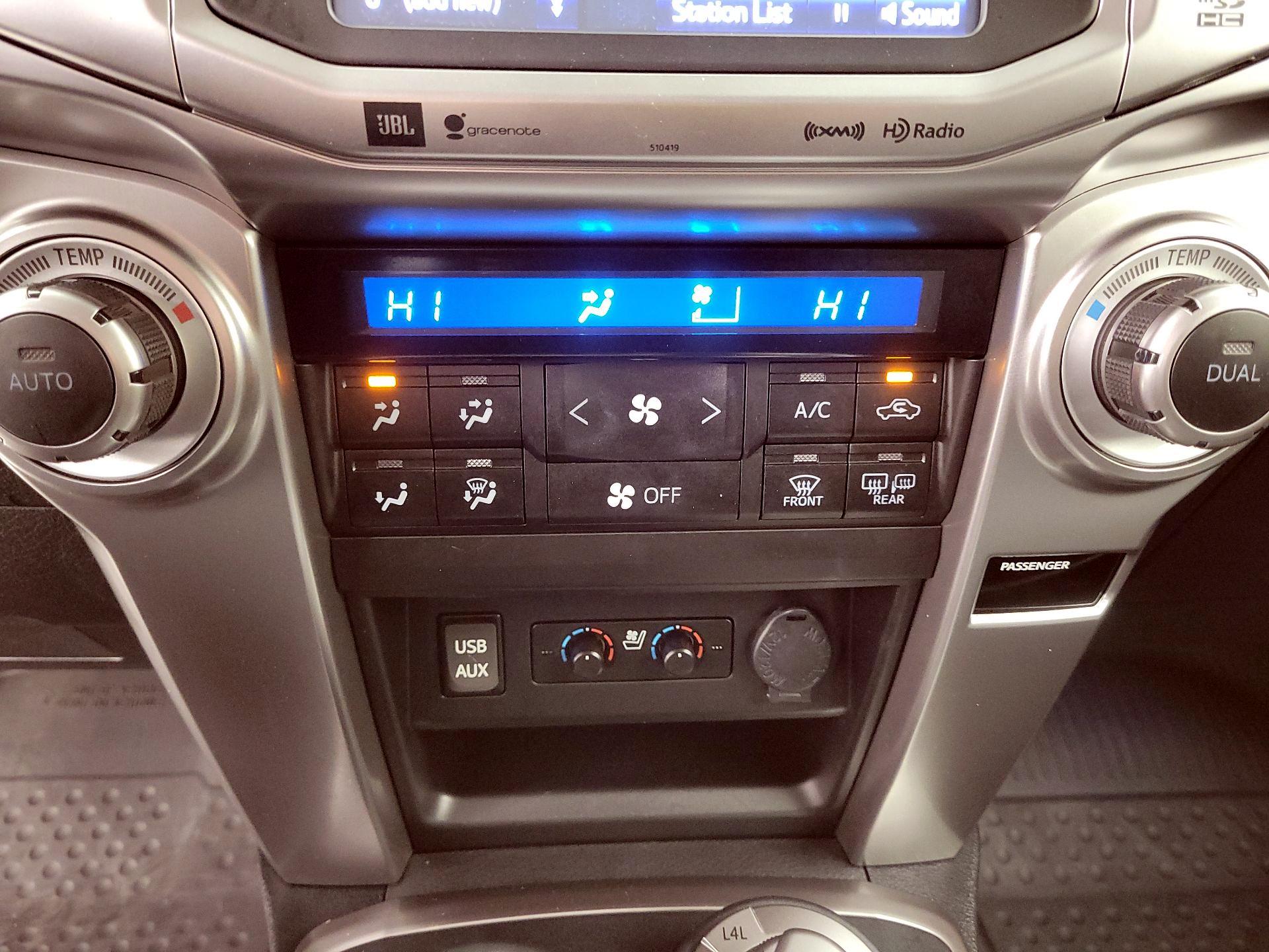 Thumbnail: 2019 Toyota 4Runner - 16