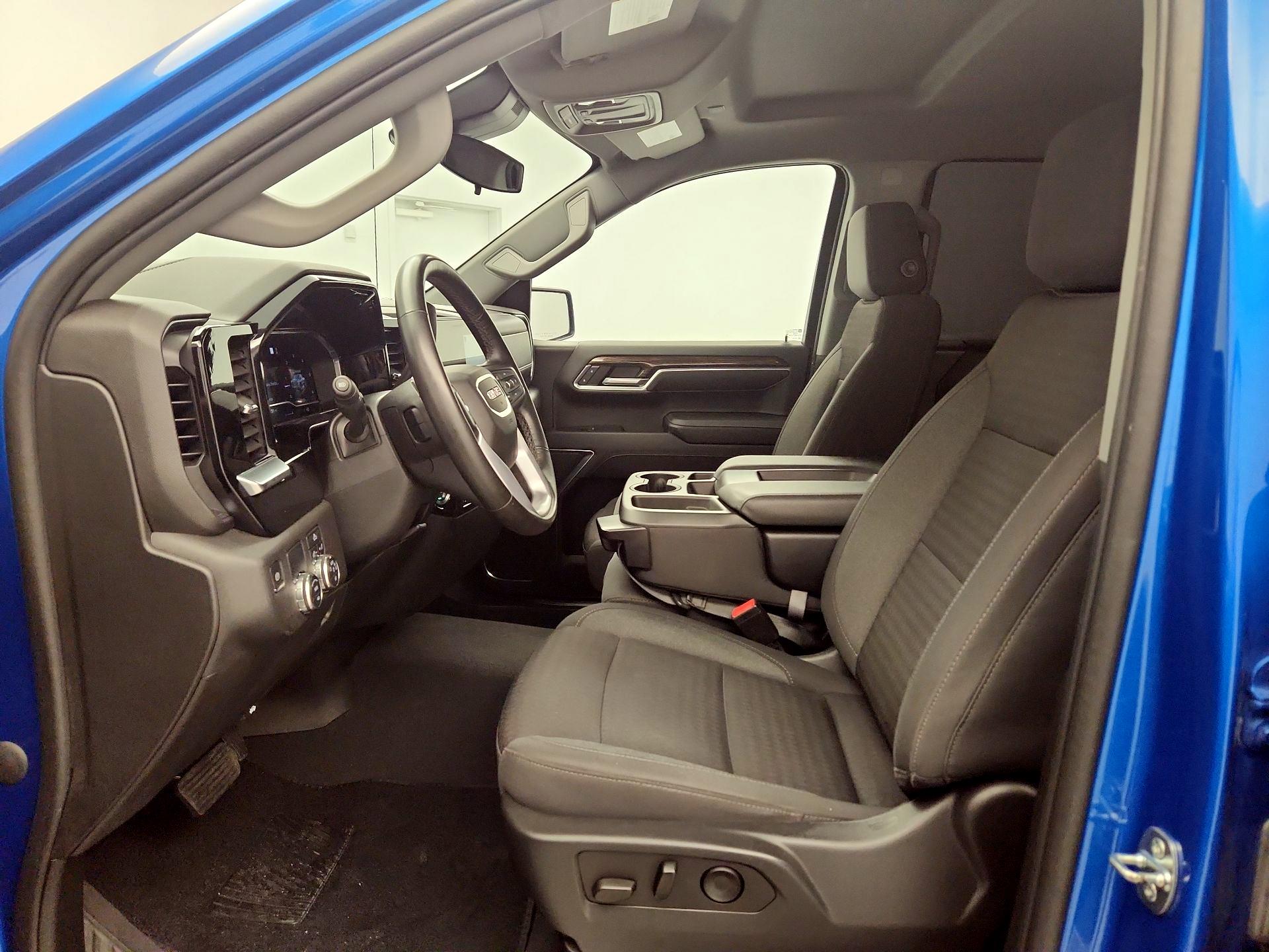 Thumbnail: 2023 GMC Sierra 1500 - 11