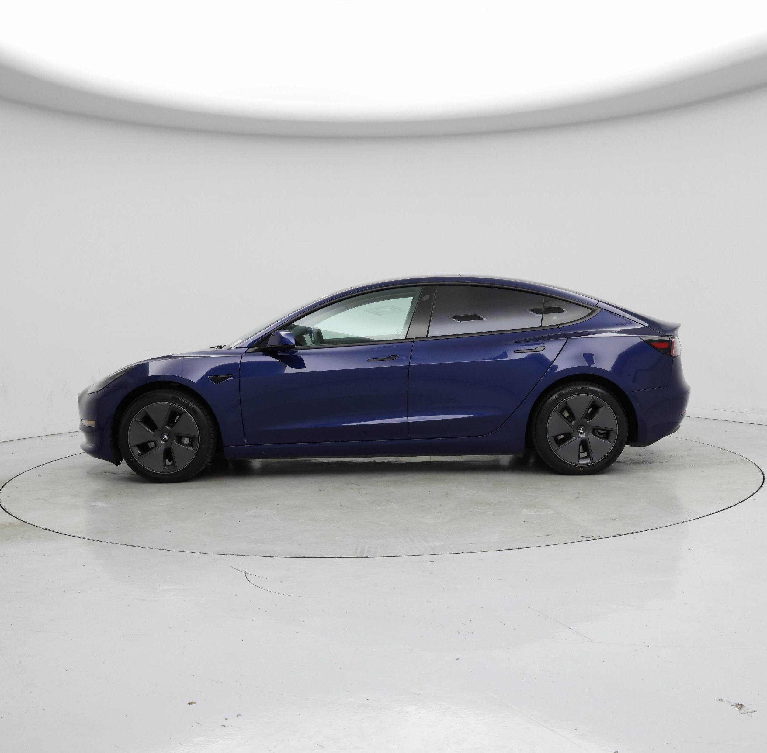 Thumbnail: 2022 Tesla Model 3 - 3