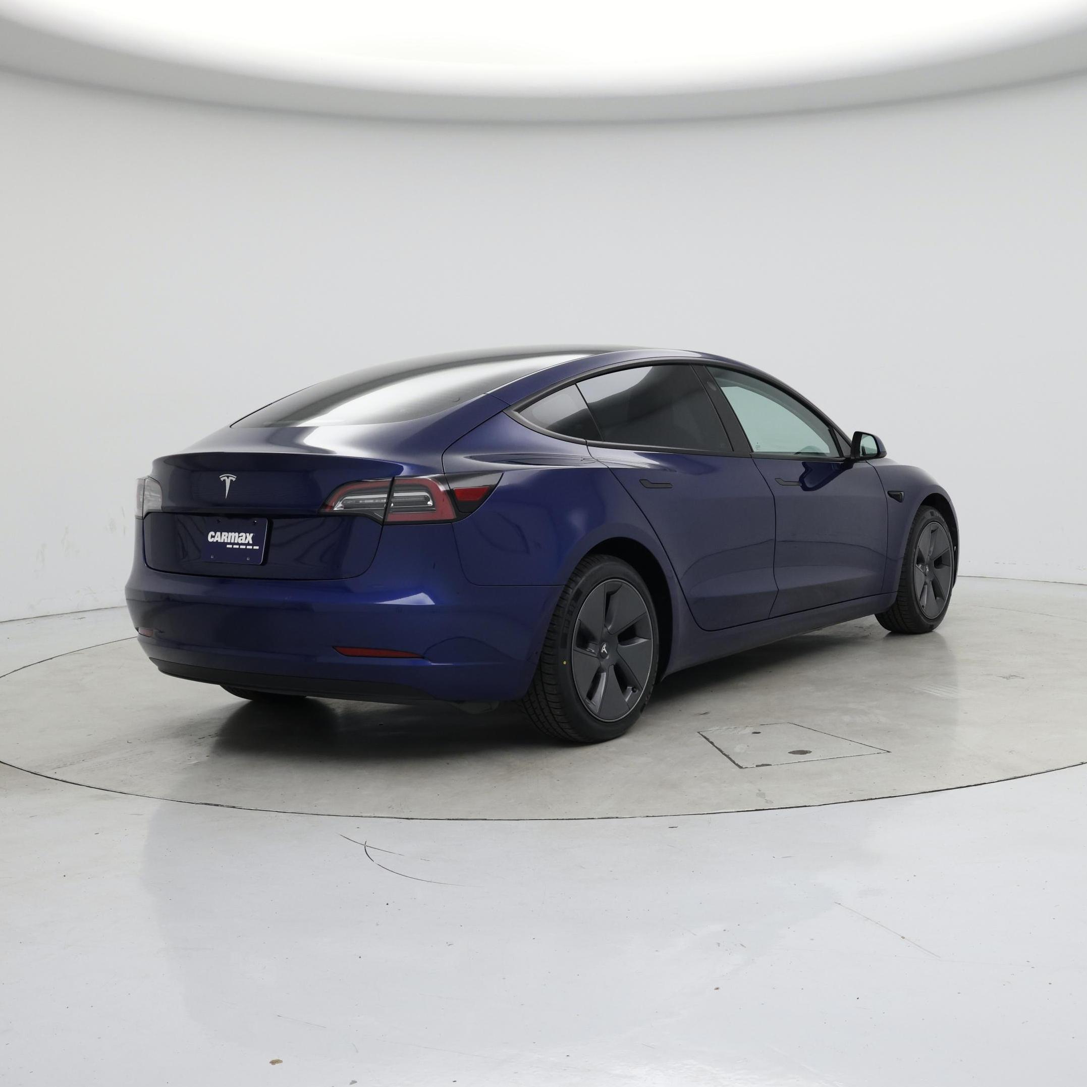 Thumbnail: 2022 Tesla Model 3 - 8
