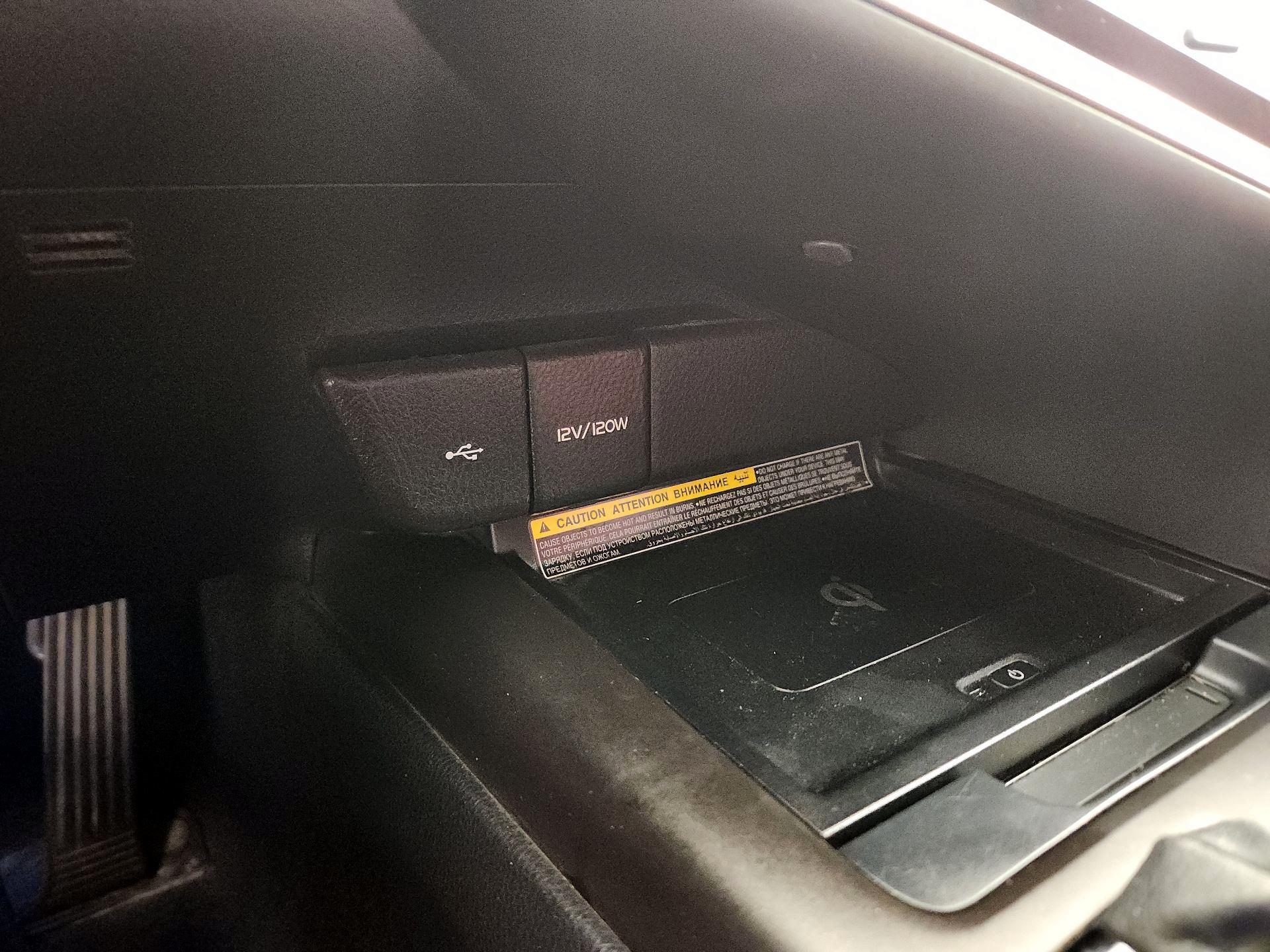 Thumbnail: 2021 Toyota Camry - 18