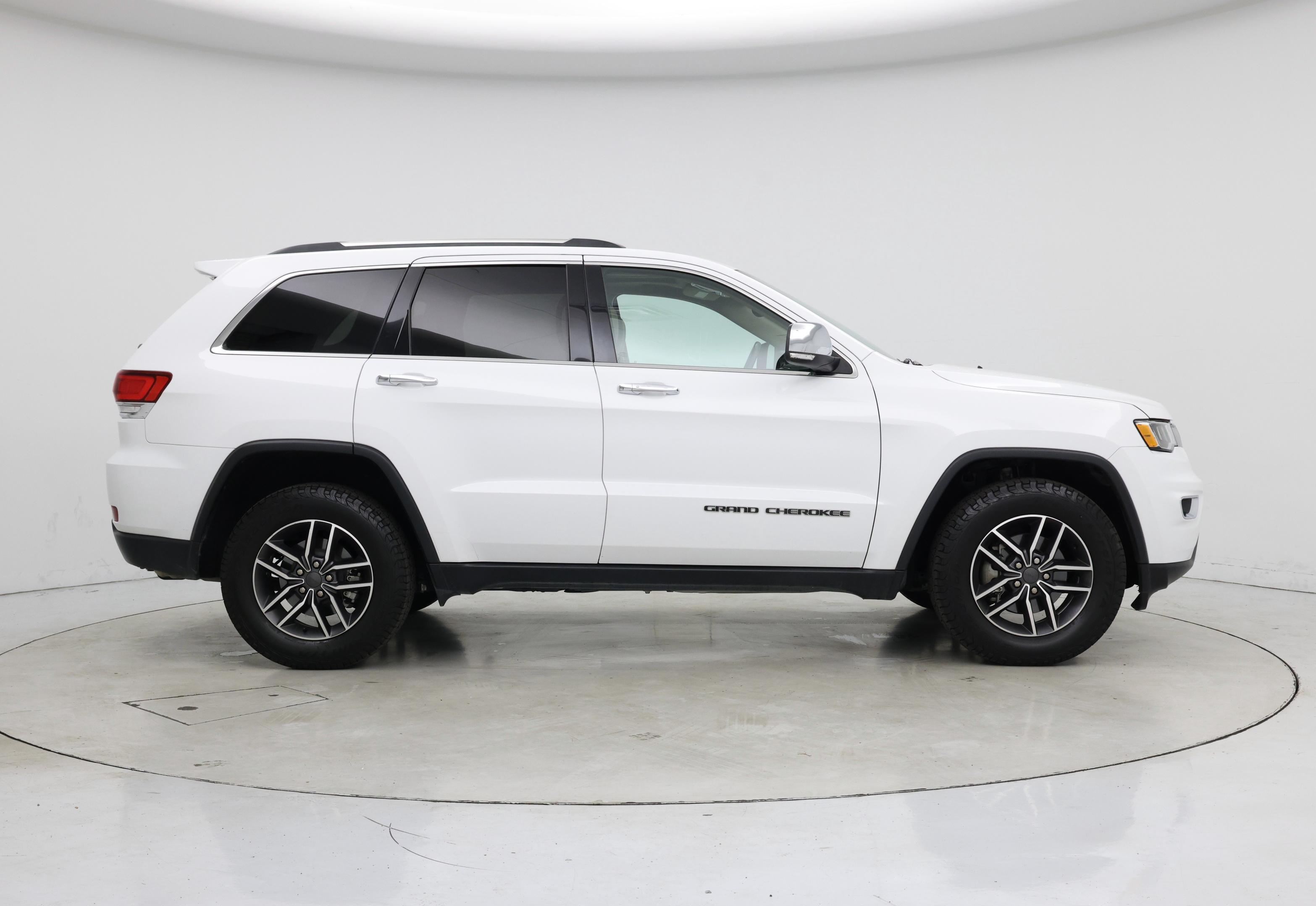 Thumbnail: 2020 Jeep Grand Cherokee - 7