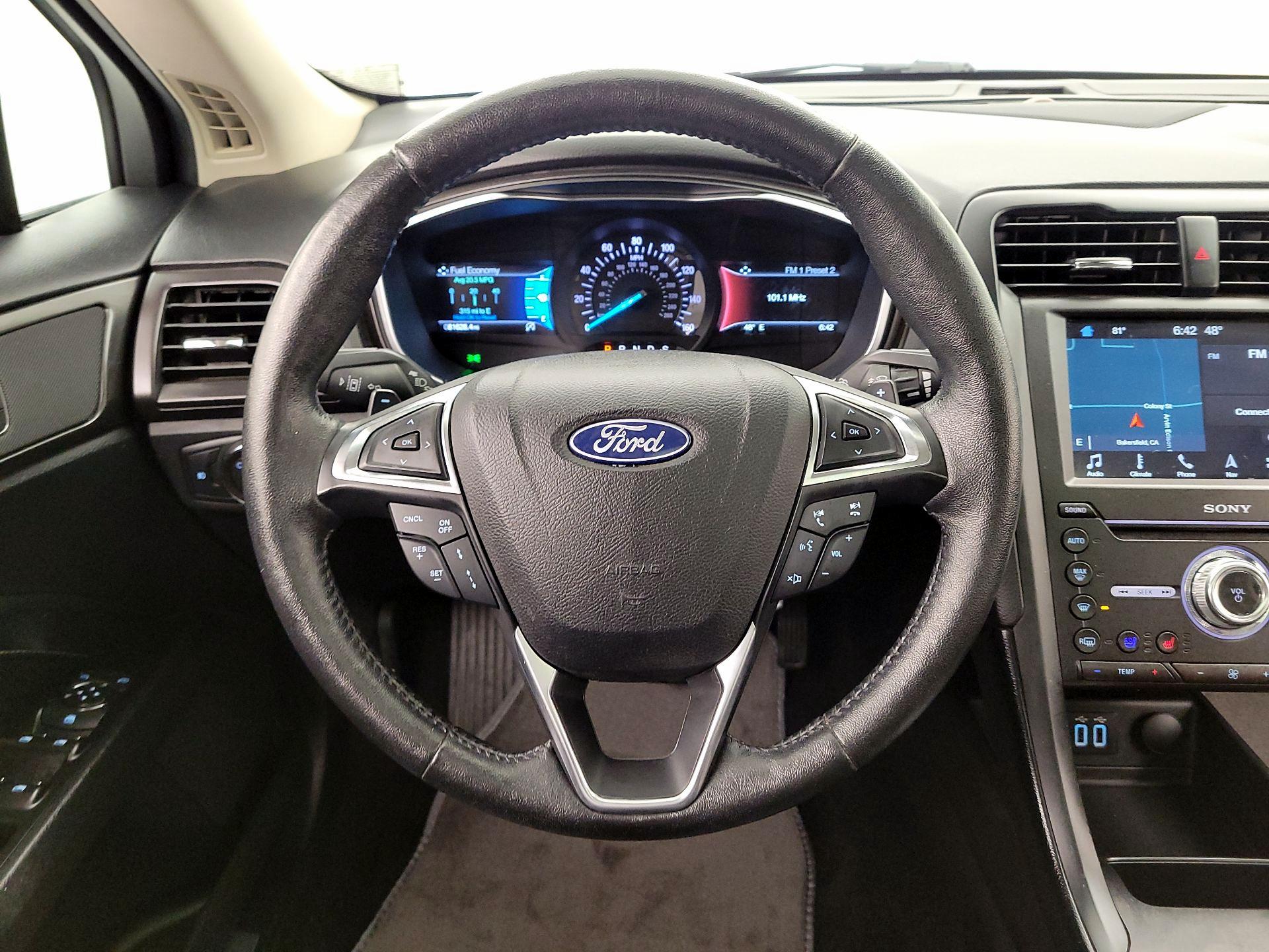 Thumbnail: 2019 Ford Fusion - 10