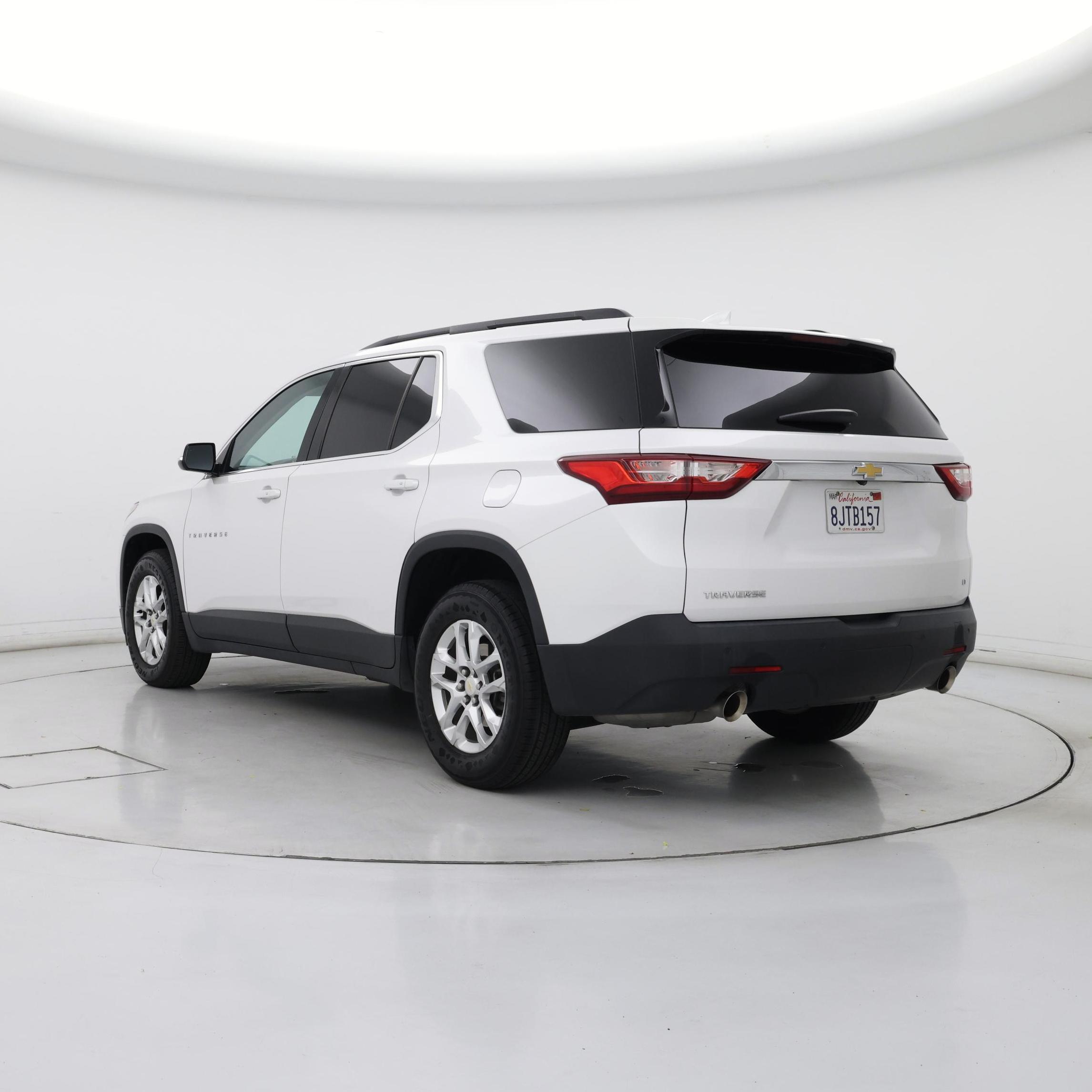 Thumbnail: 2019 Chevrolet Traverse - 2