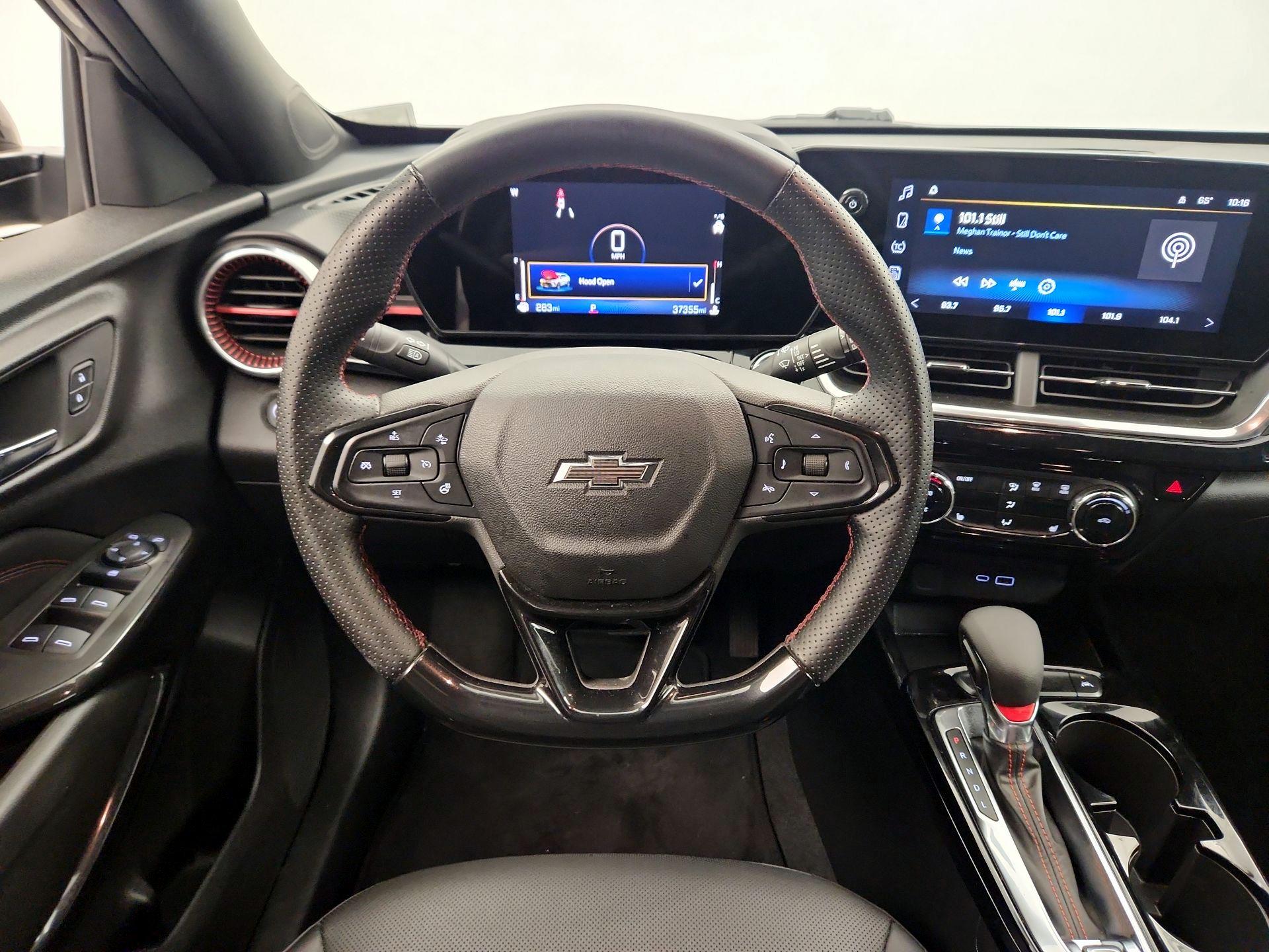 Thumbnail: 2024 Chevrolet Trax - 10