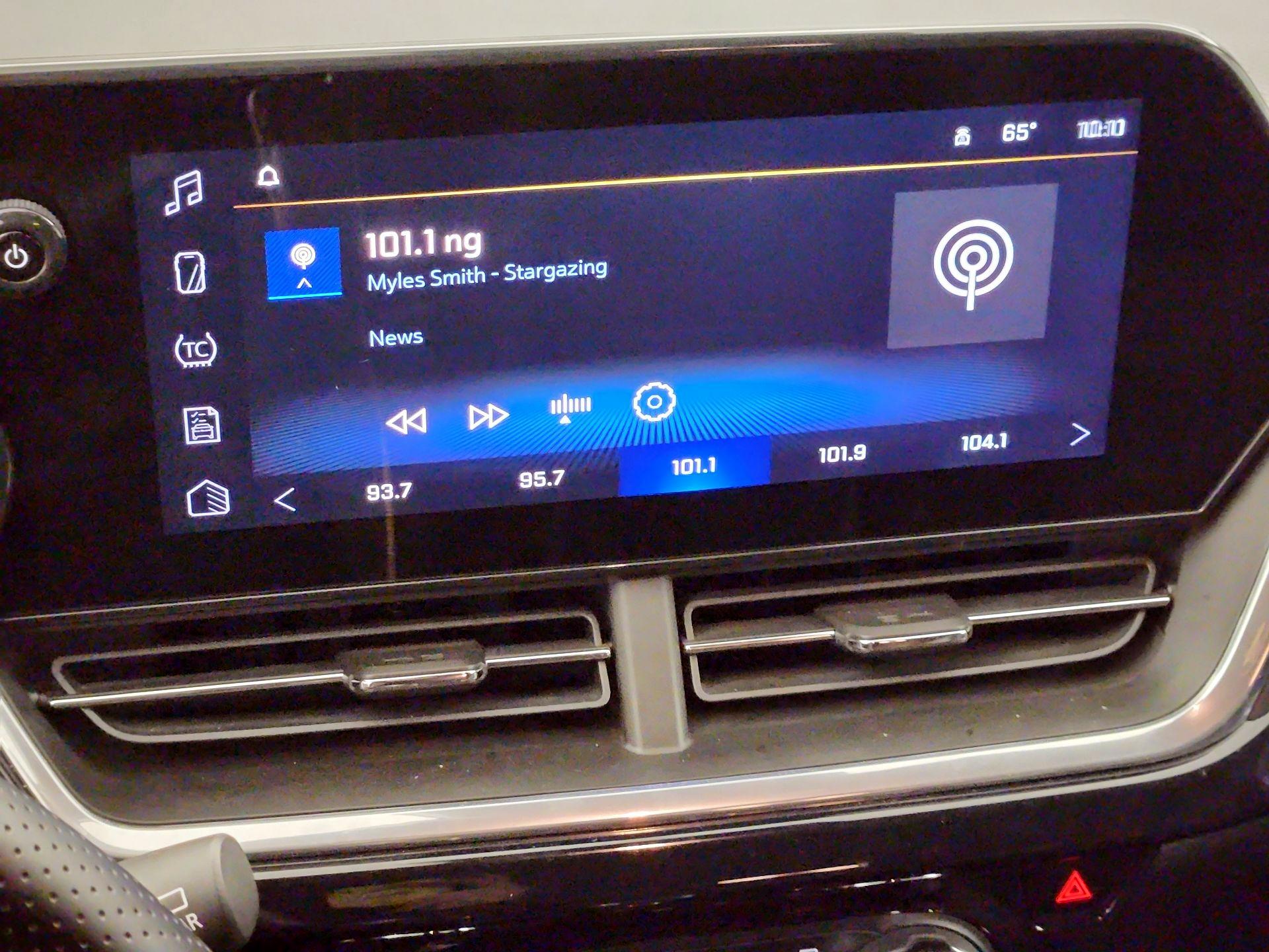 Thumbnail: 2024 Chevrolet Trax - 14