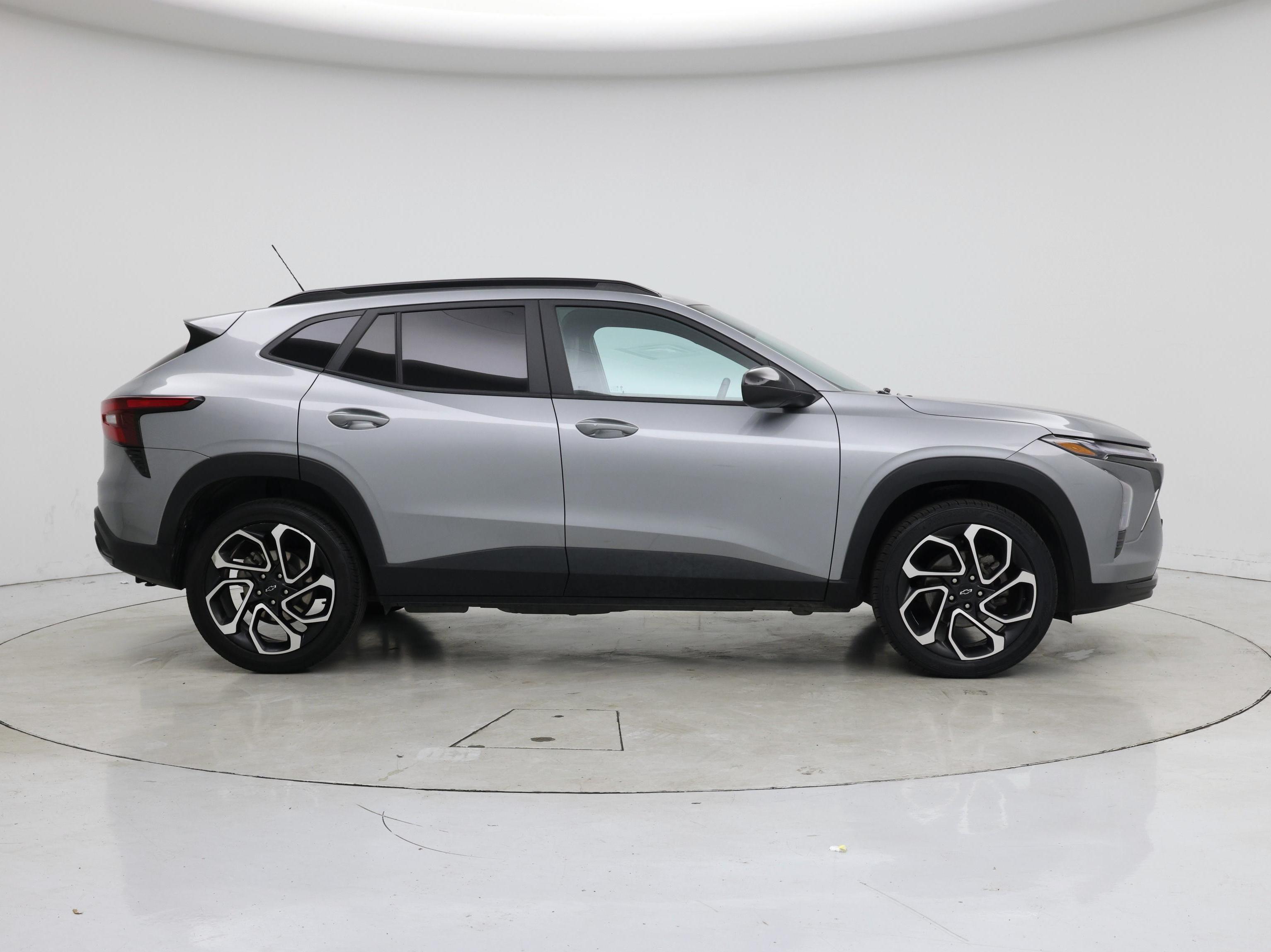 Thumbnail: 2024 Chevrolet Trax - 7