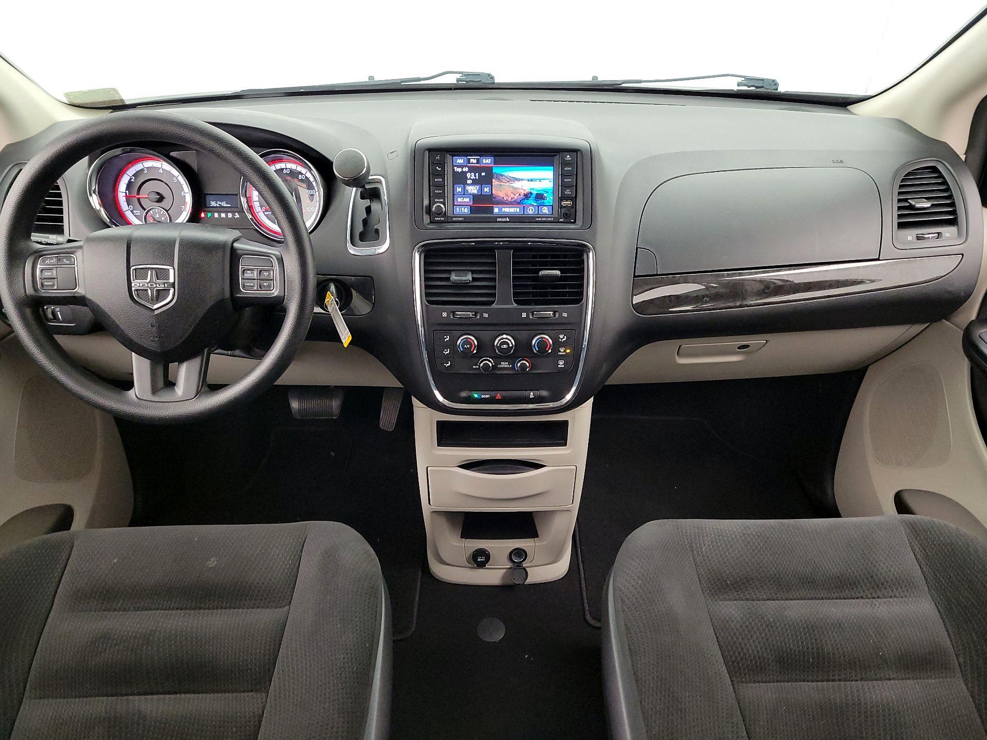 Thumbnail: 2018 Dodge Grand Caravan - 9