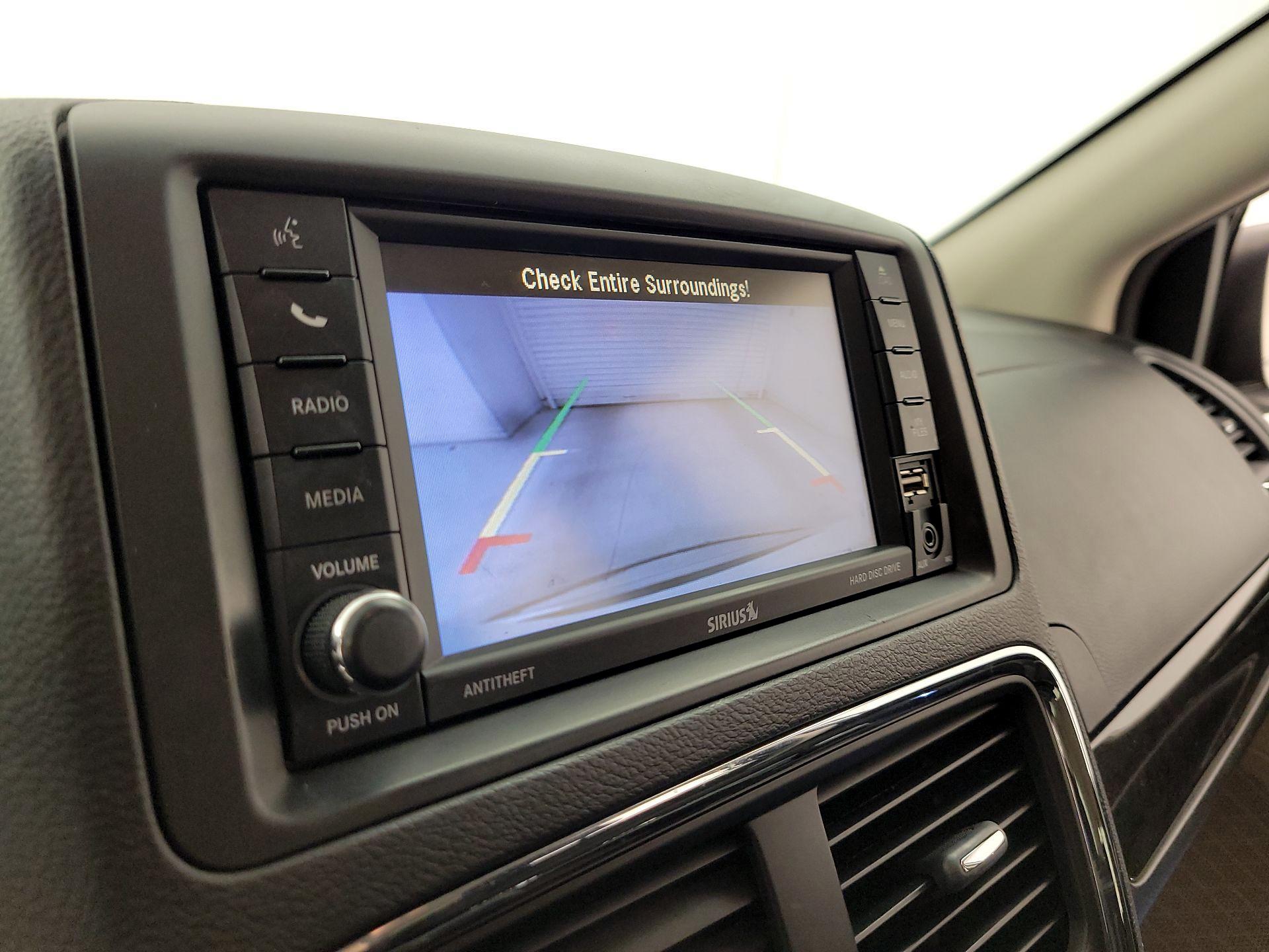 Thumbnail: 2018 Dodge Grand Caravan - 14