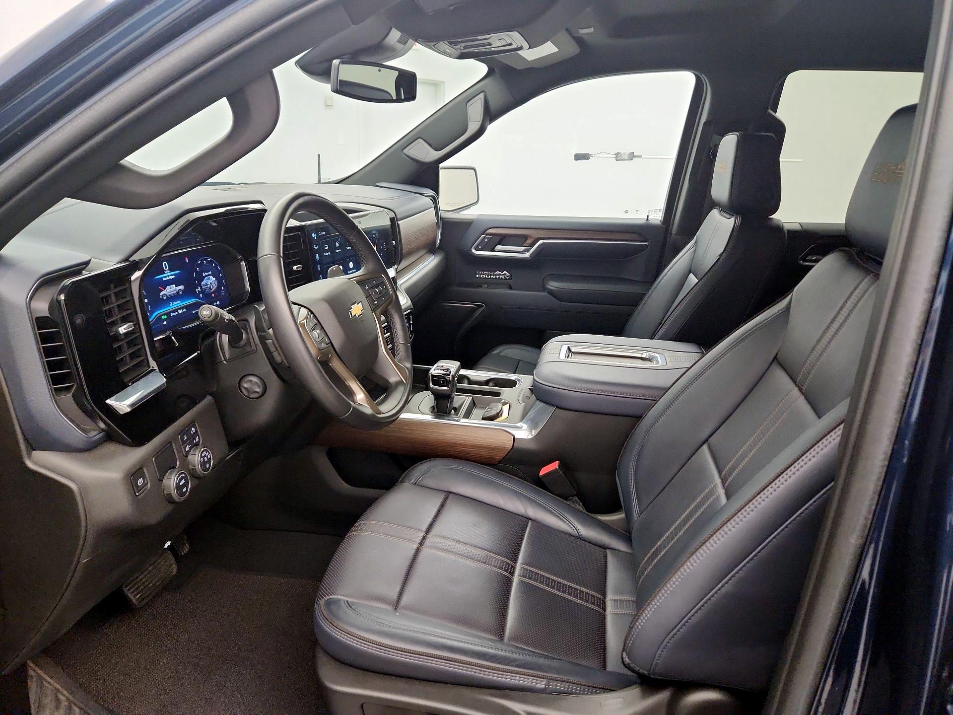 Thumbnail: 2022 Chevrolet Silverado 1500 - 11