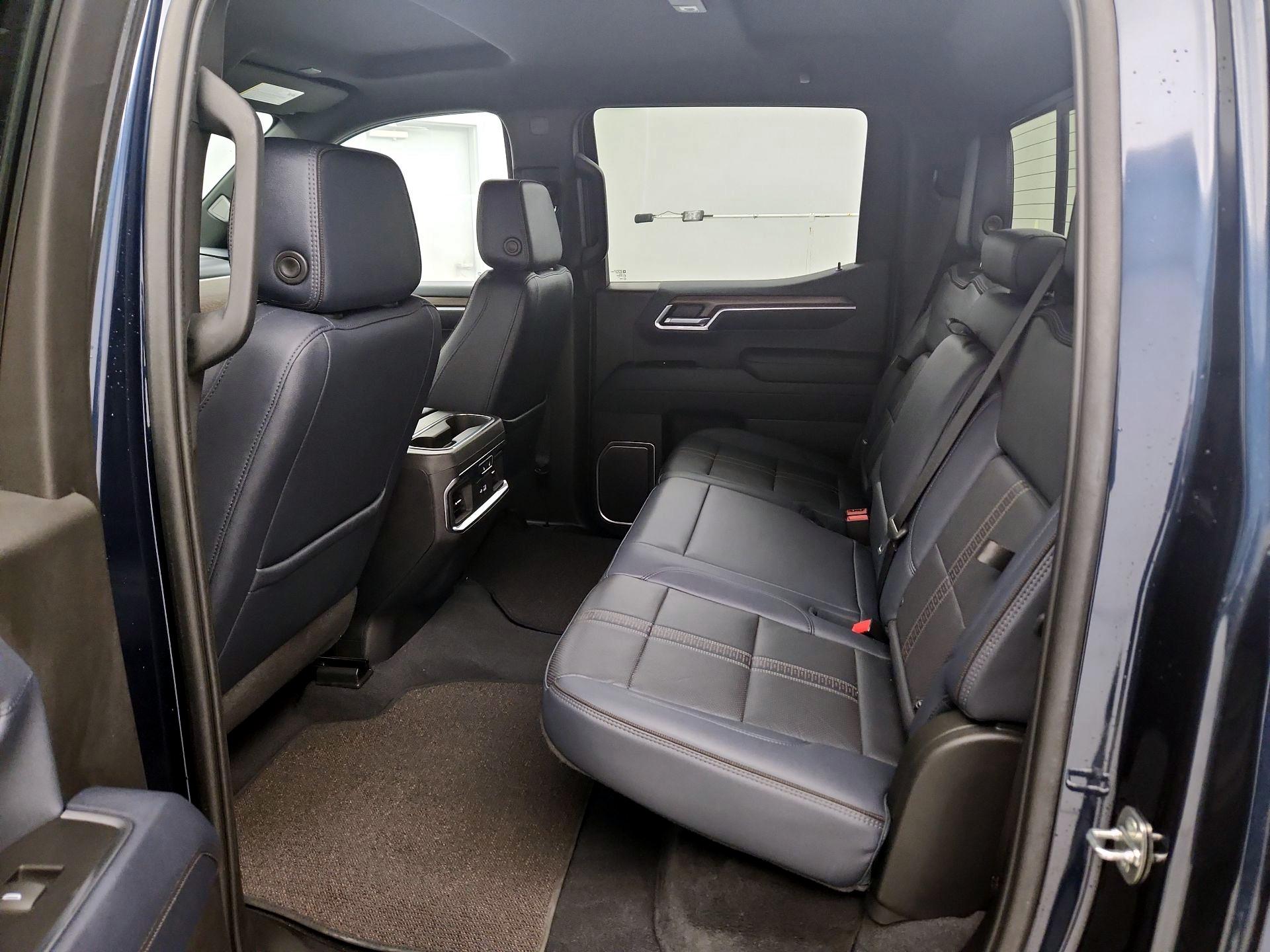 Thumbnail: 2022 Chevrolet Silverado 1500 - 18