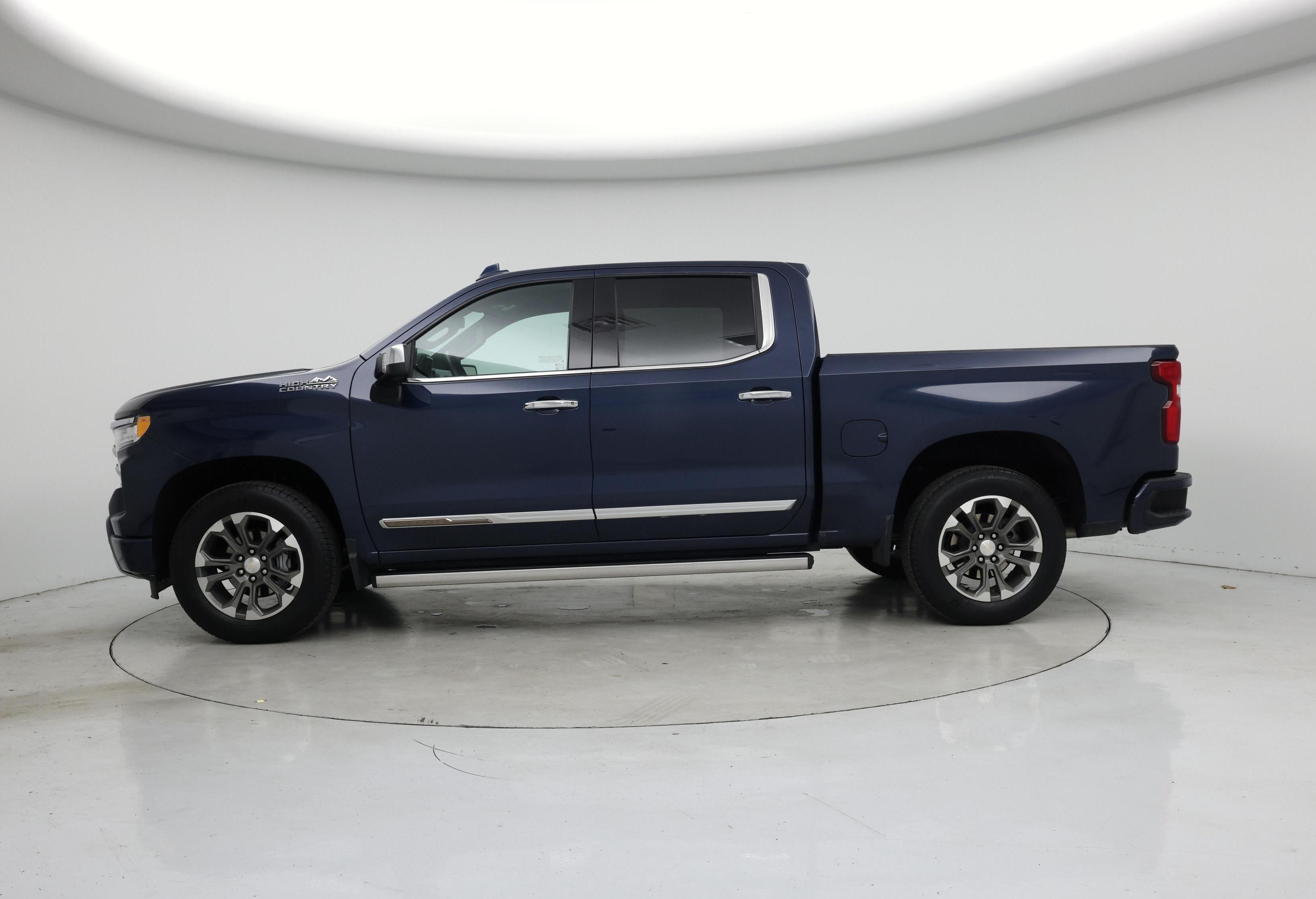 Thumbnail: 2022 Chevrolet Silverado 1500 - 3