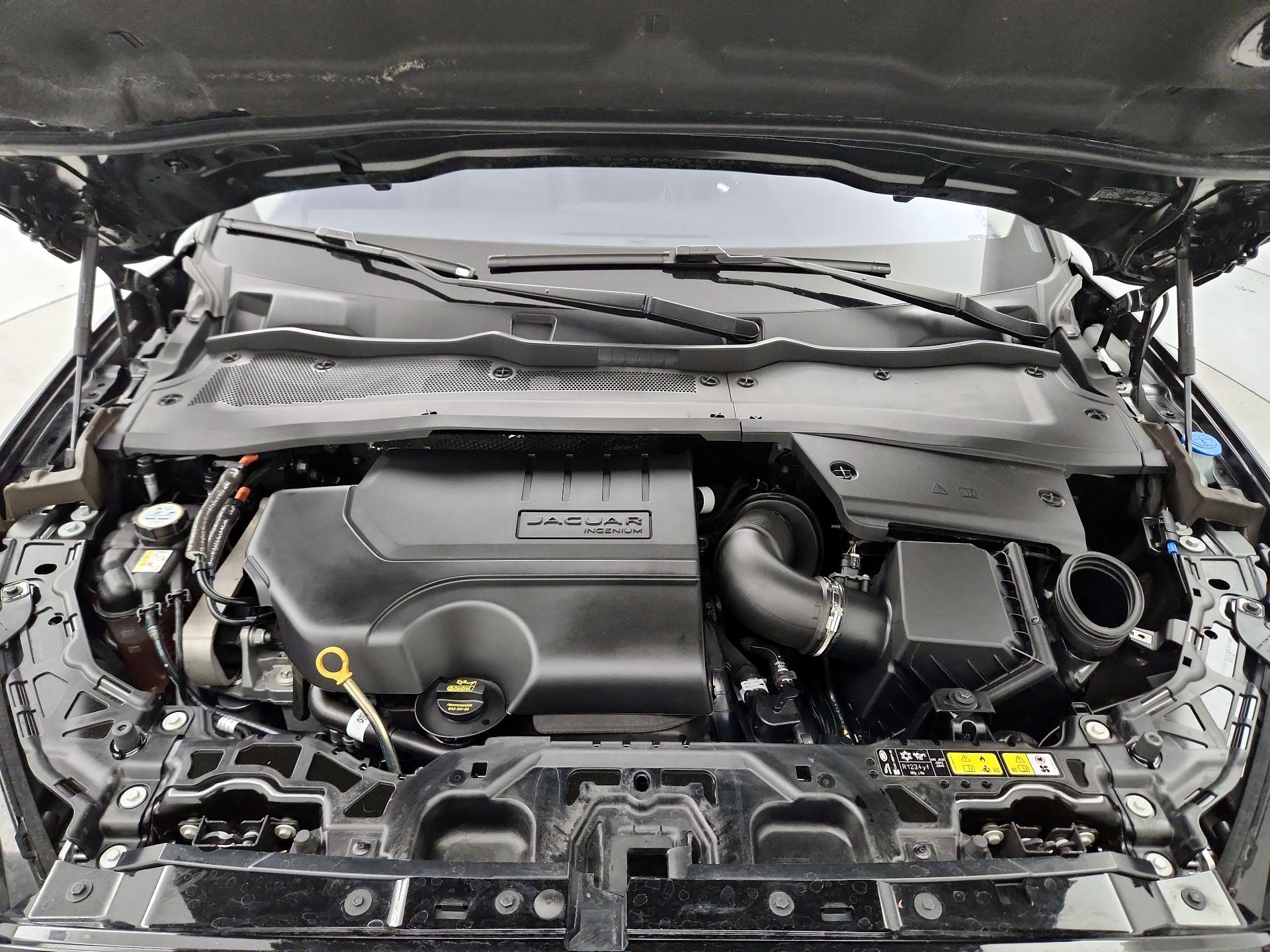 Thumbnail: 2021 Jaguar E-Pace - 20