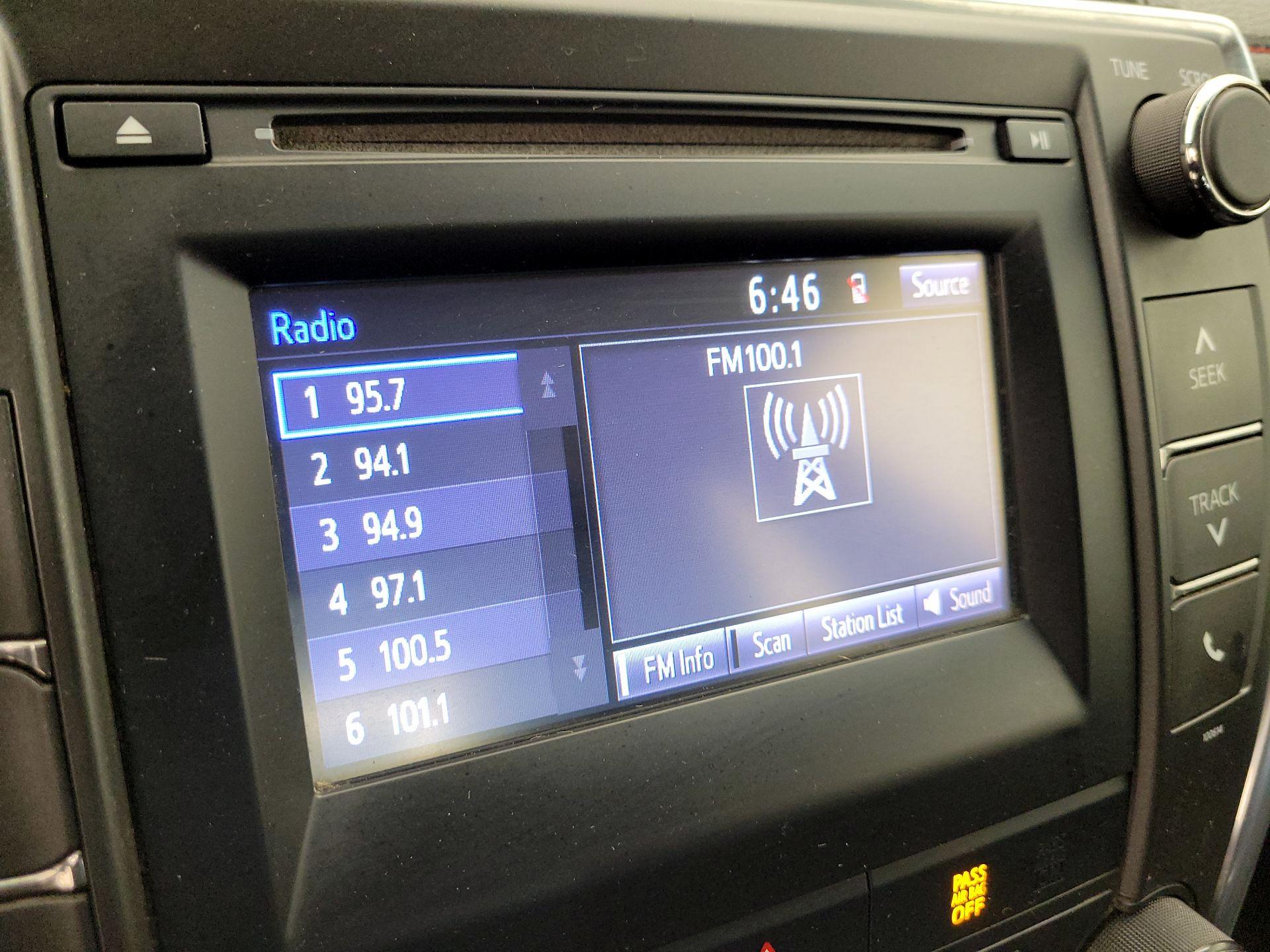 Thumbnail: 2017 Toyota Camry - 15