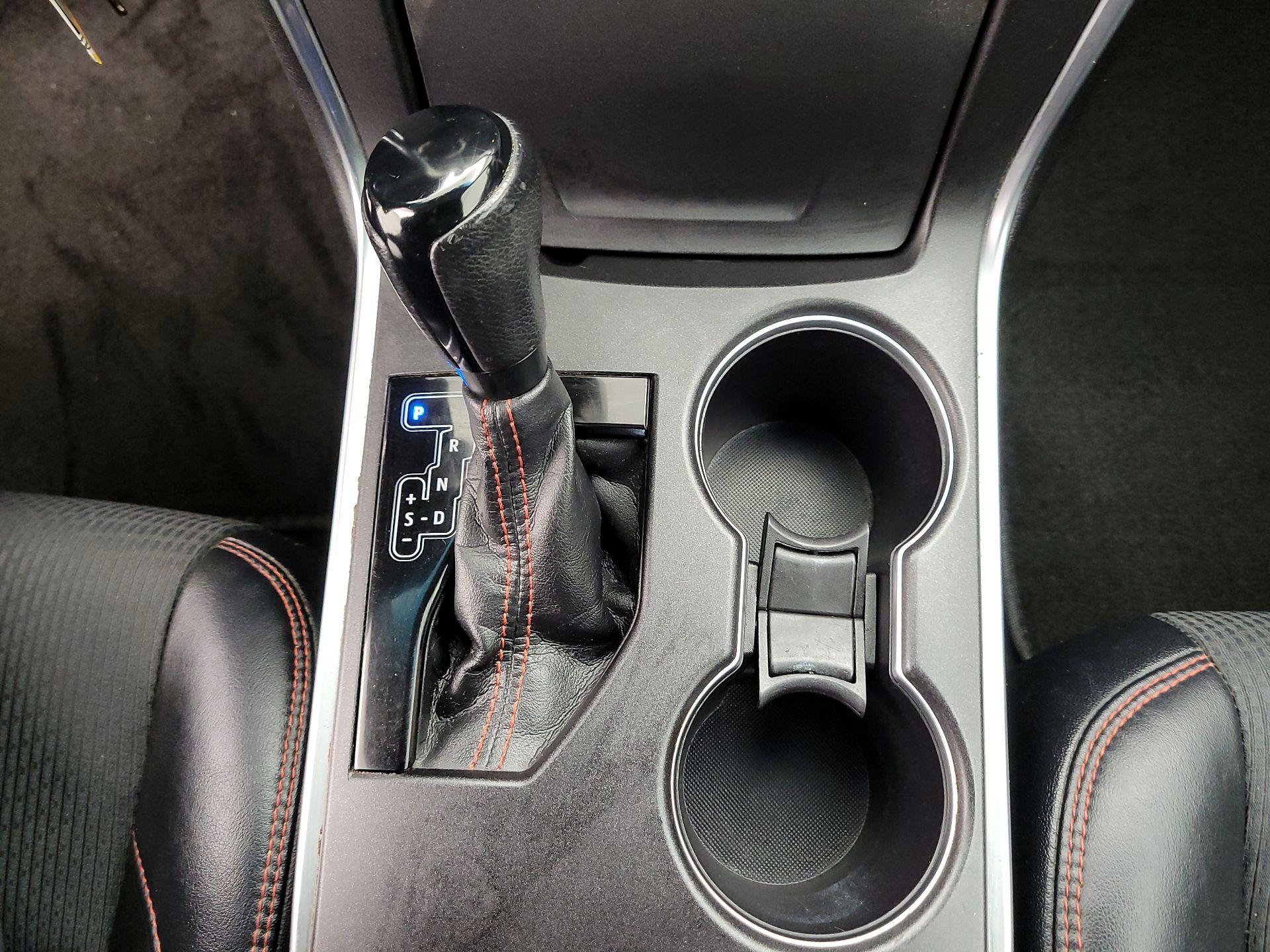 Thumbnail: 2017 Toyota Camry - 17