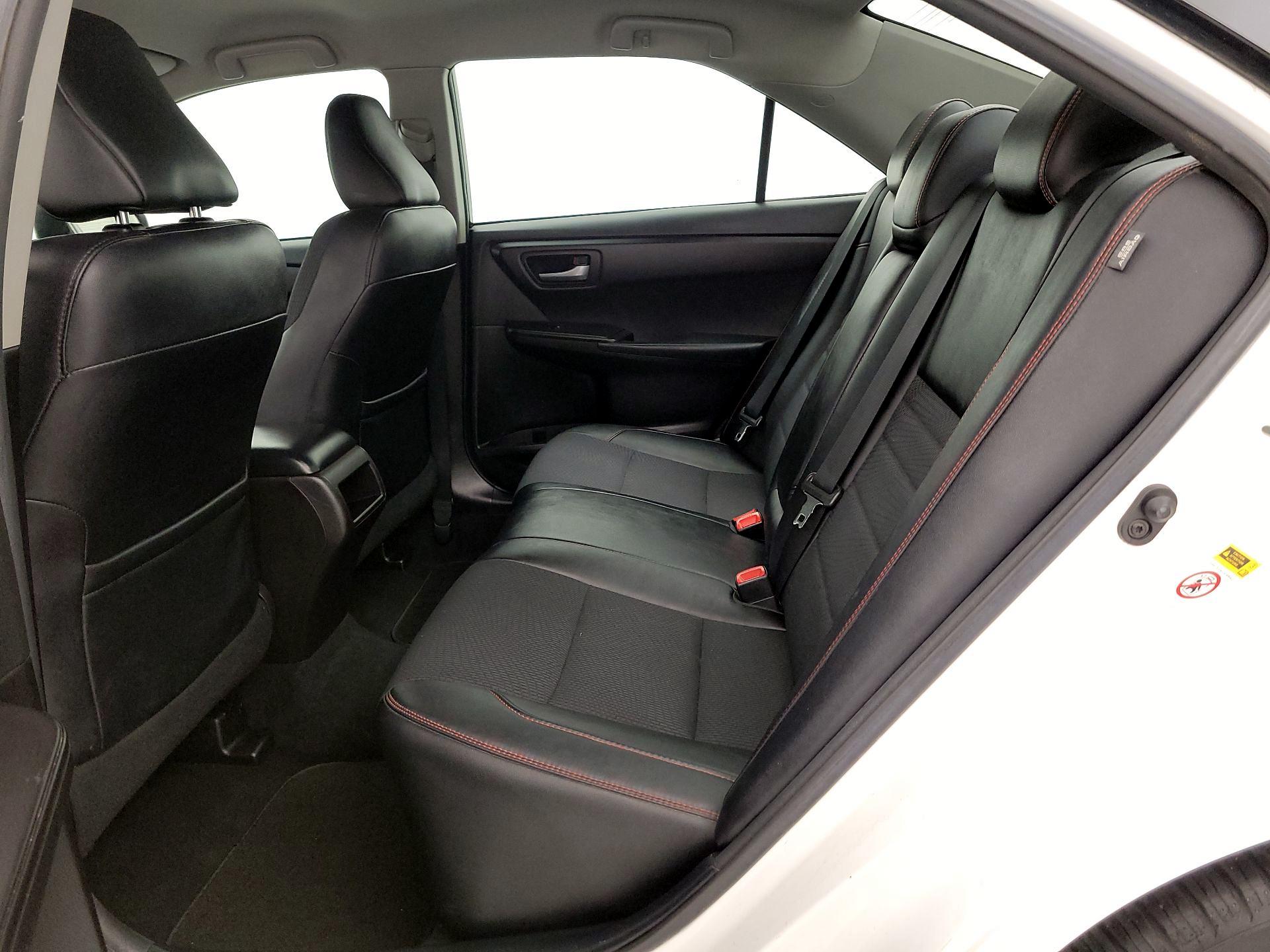 Thumbnail: 2017 Toyota Camry - 19