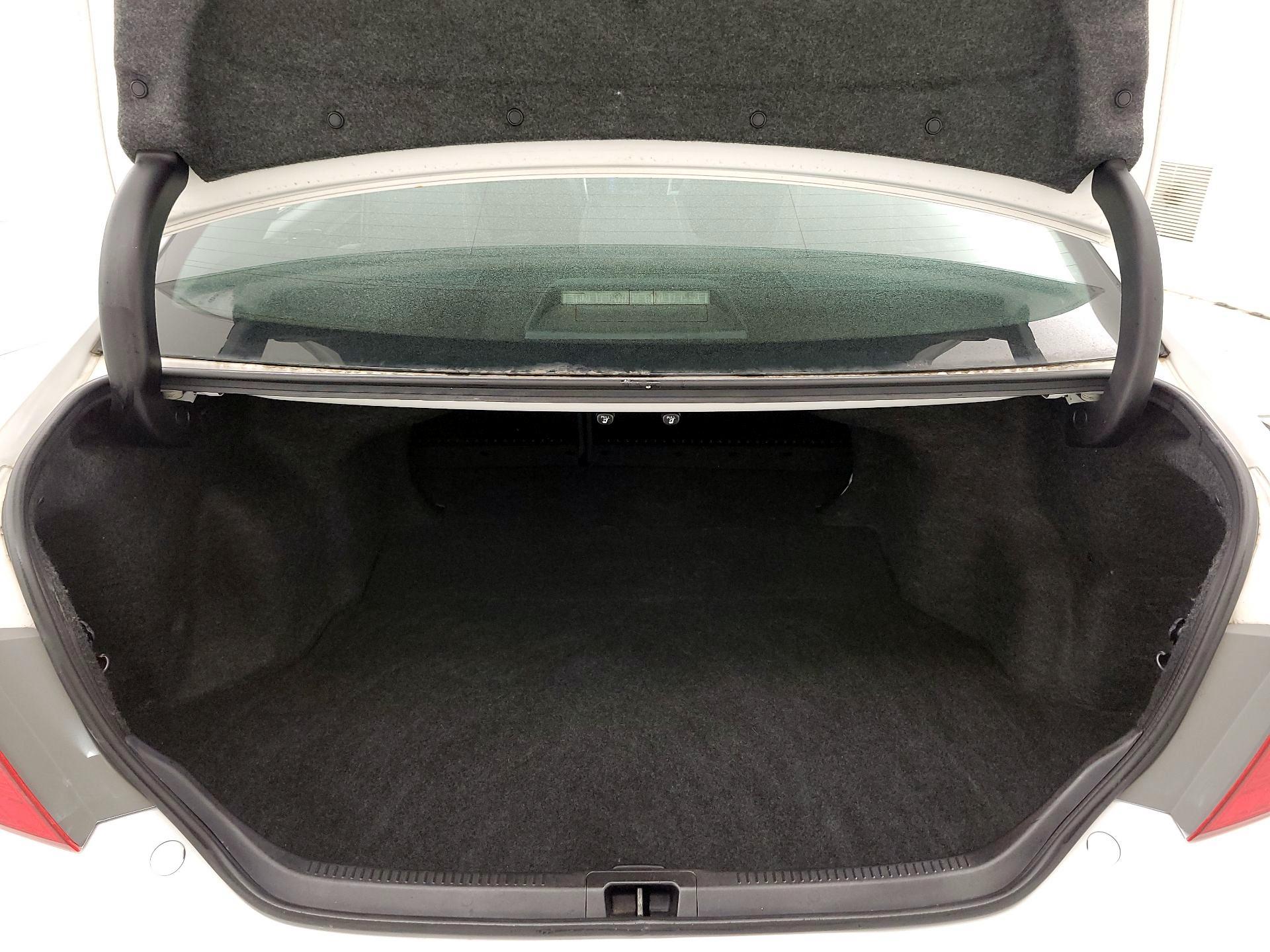 Thumbnail: 2017 Toyota Camry - 20