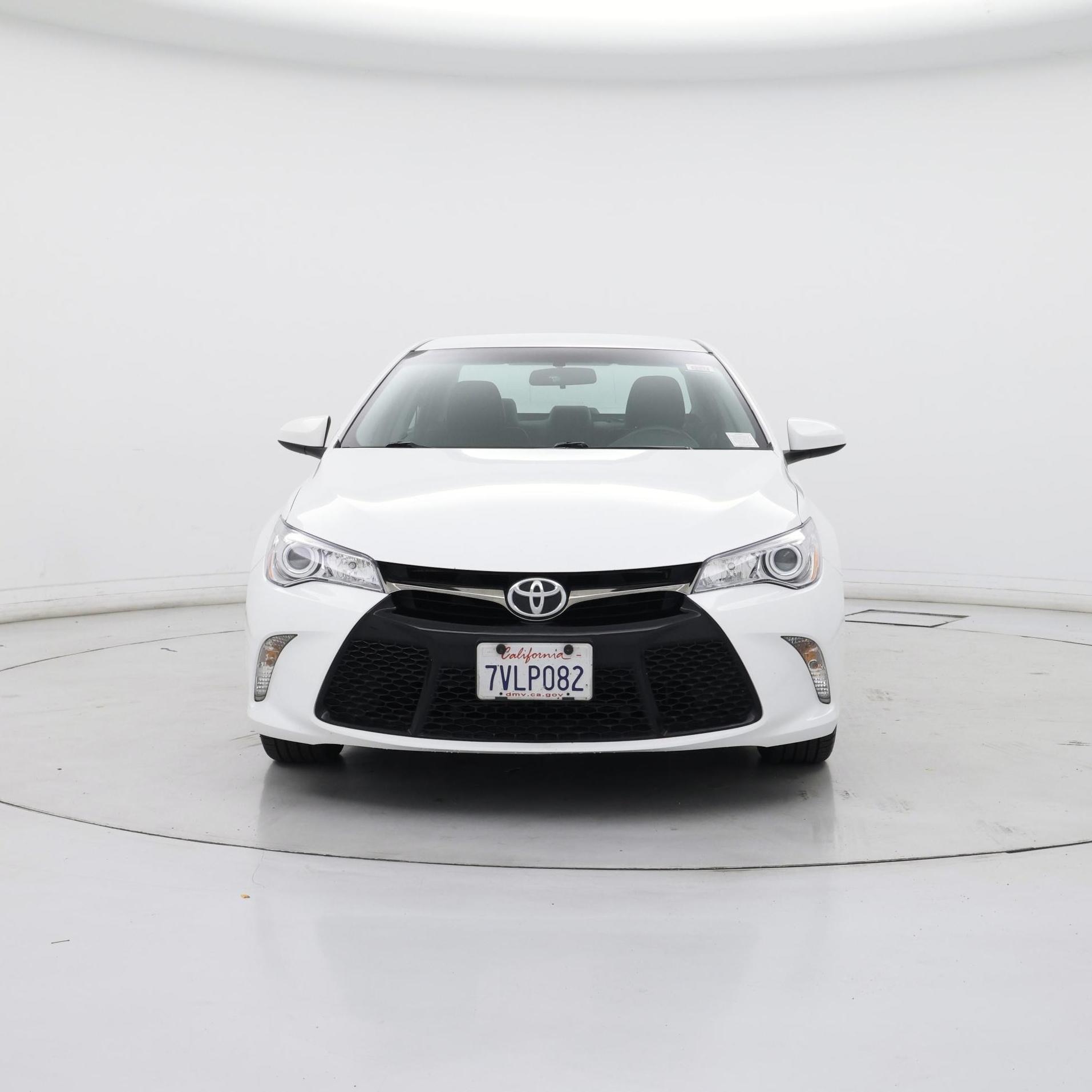 Thumbnail: 2017 Toyota Camry - 5