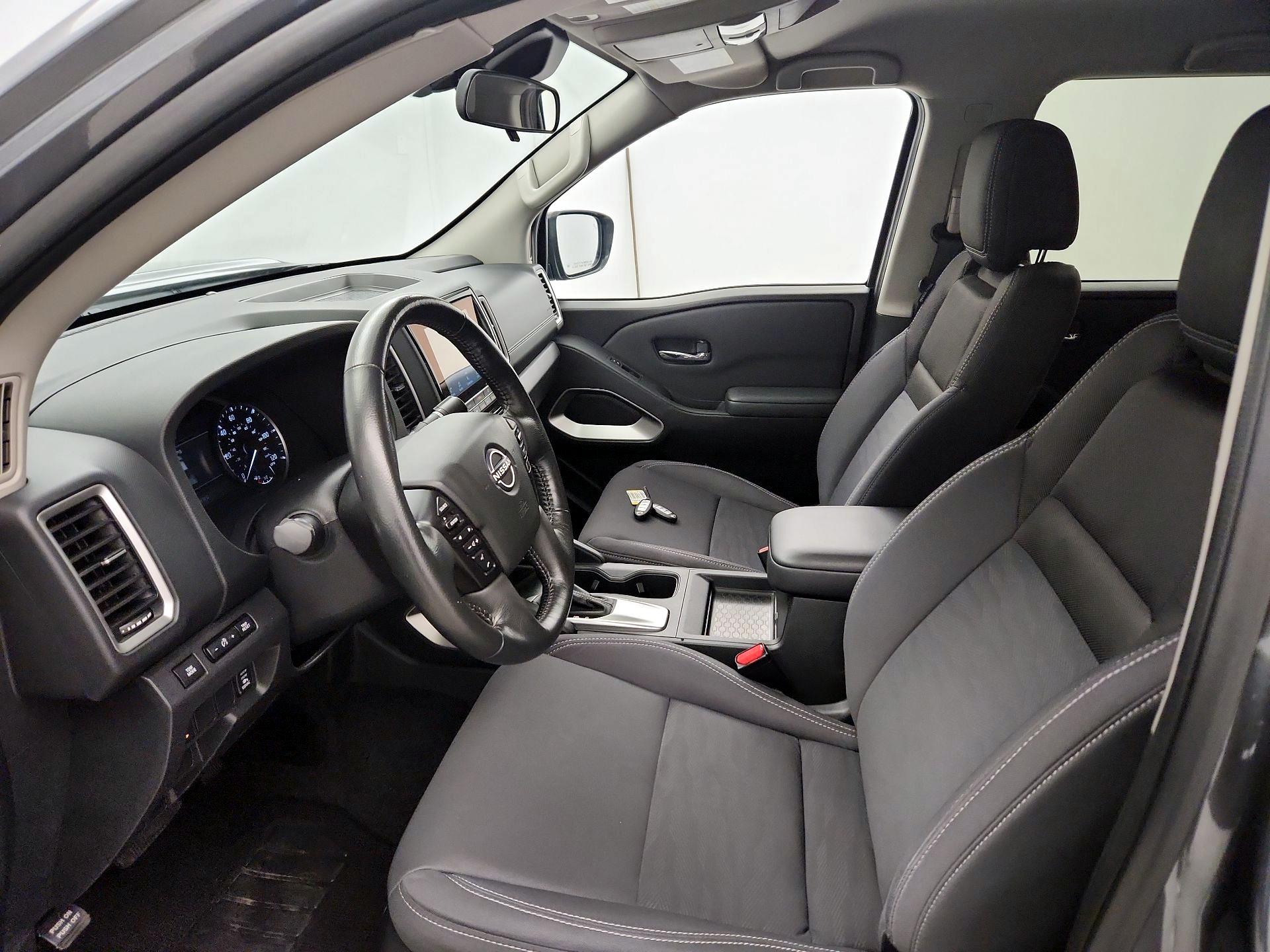 Thumbnail: 2022 Nissan Frontier - 11