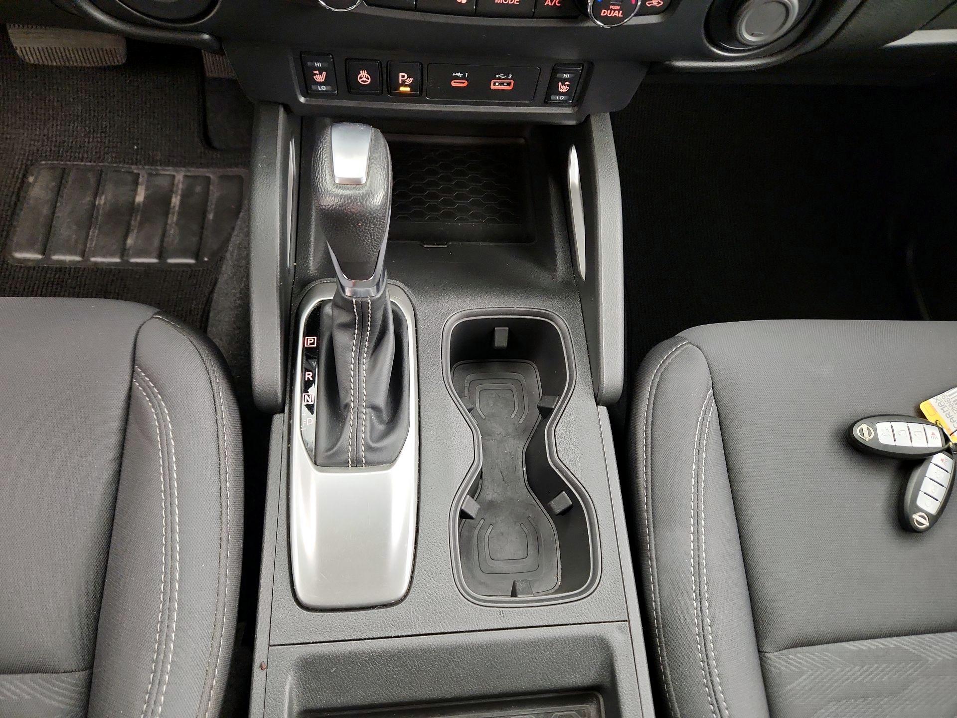 Thumbnail: 2022 Nissan Frontier - 17