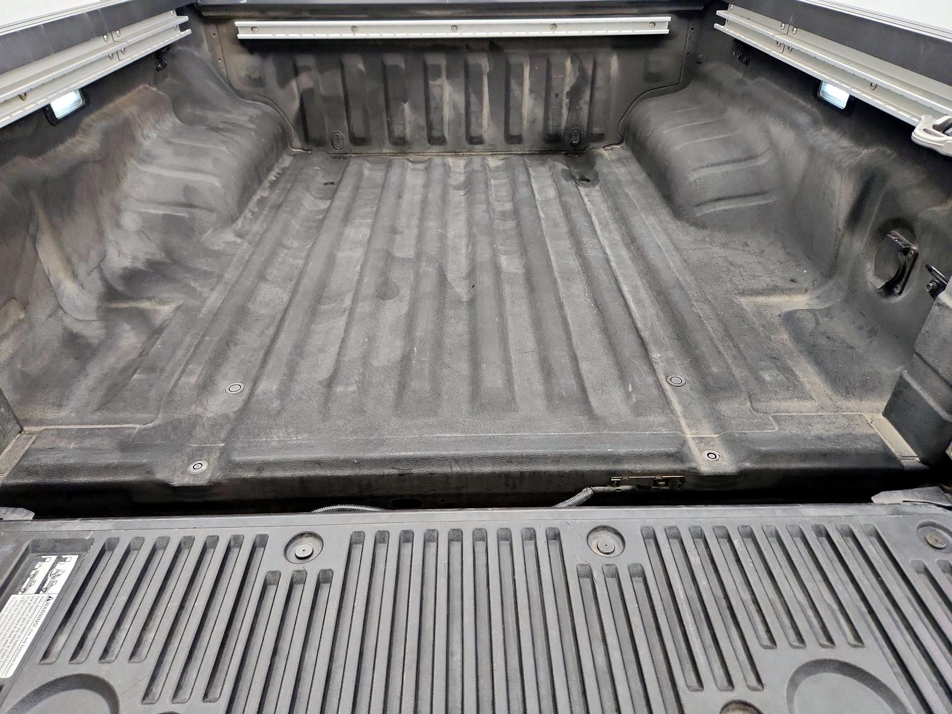 Thumbnail: 2022 Nissan Frontier - 20