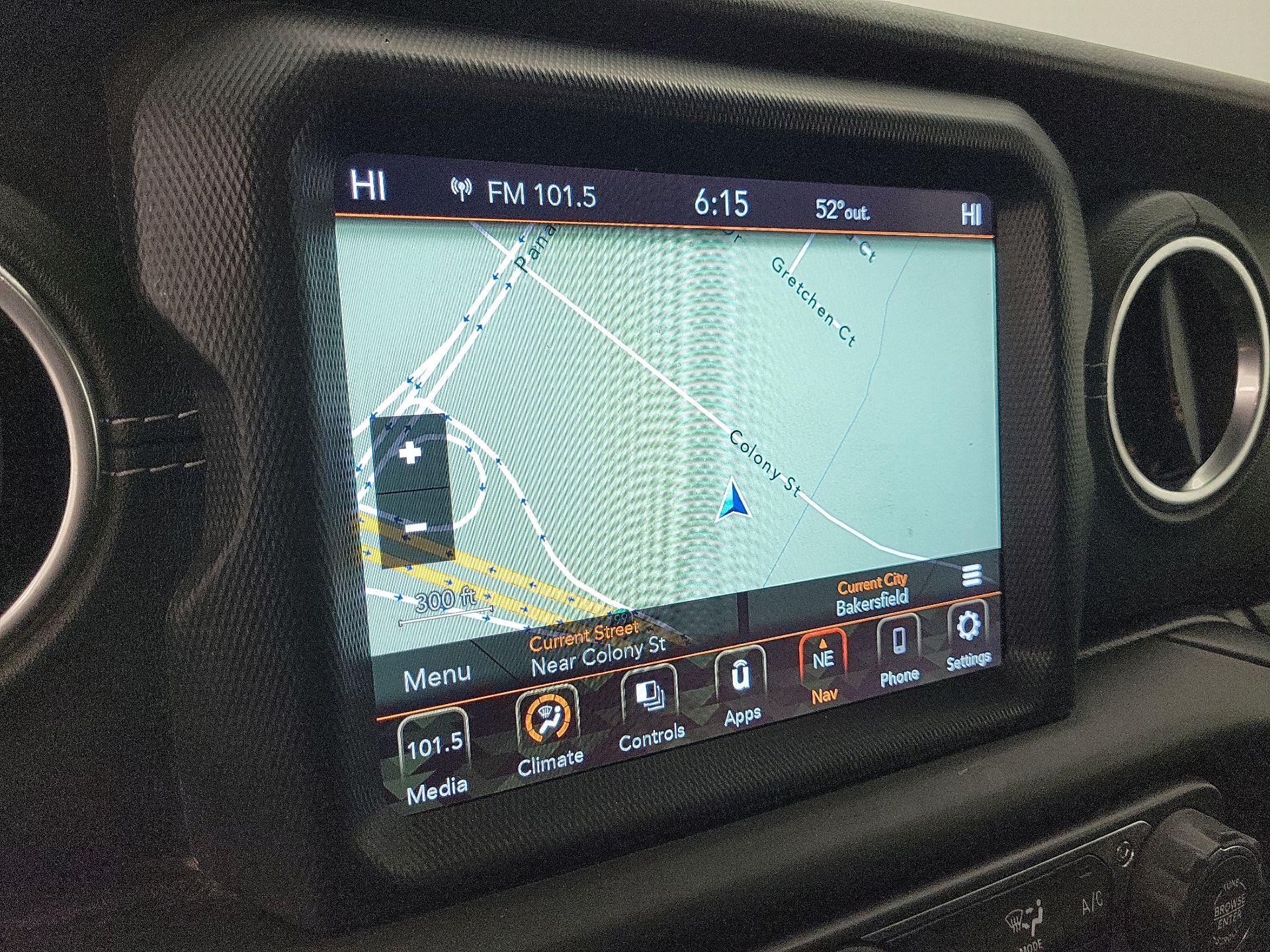 Thumbnail: 2020 Jeep Gladiator - 14