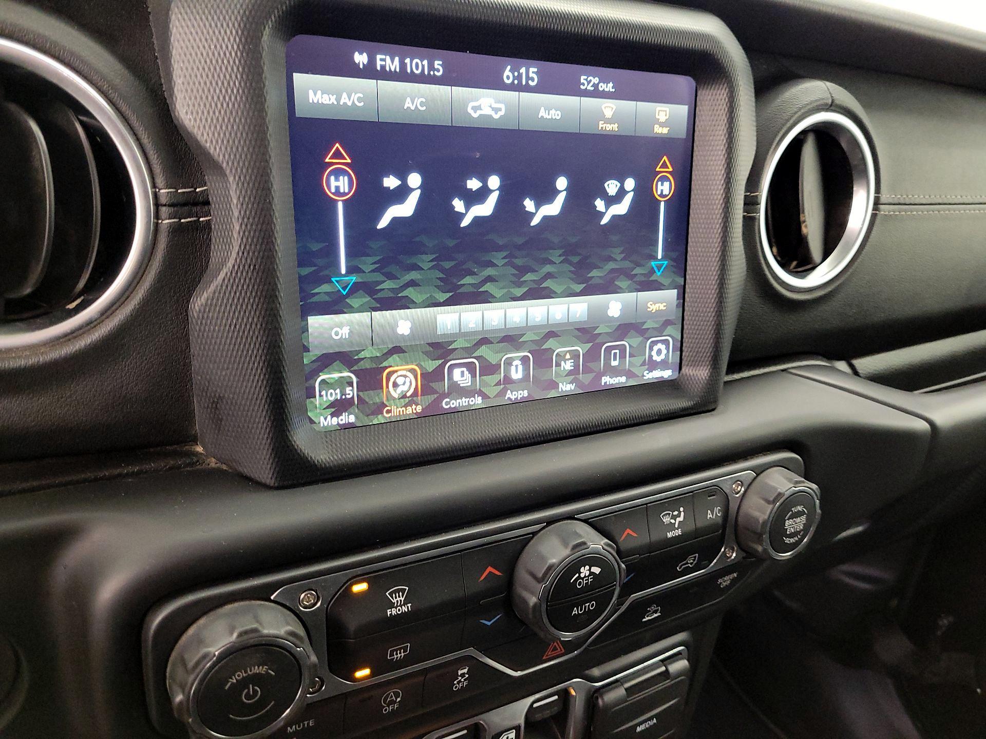 Thumbnail: 2020 Jeep Gladiator - 17