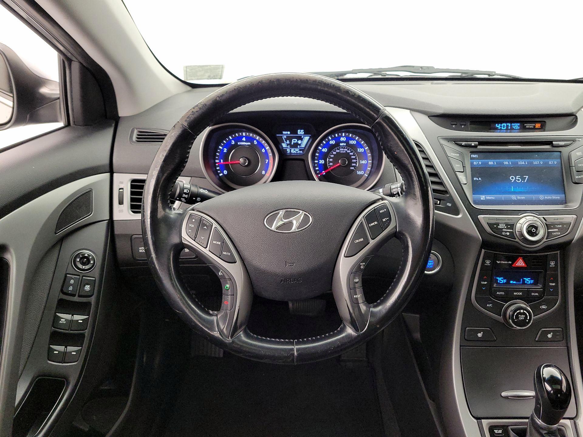 Thumbnail: 2014 Hyundai Elantra - 10