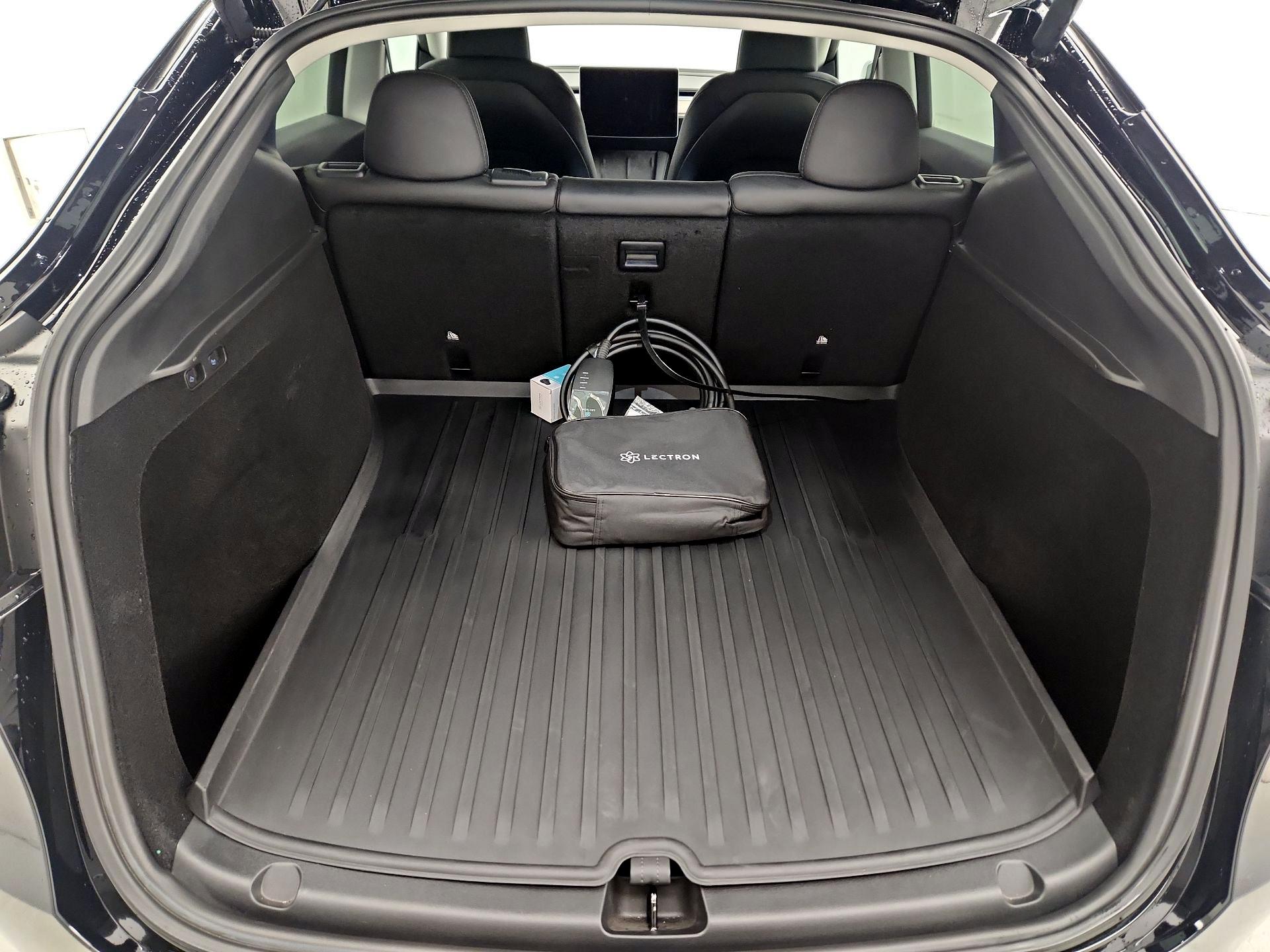 Thumbnail: 2023 Tesla Model Y - 20