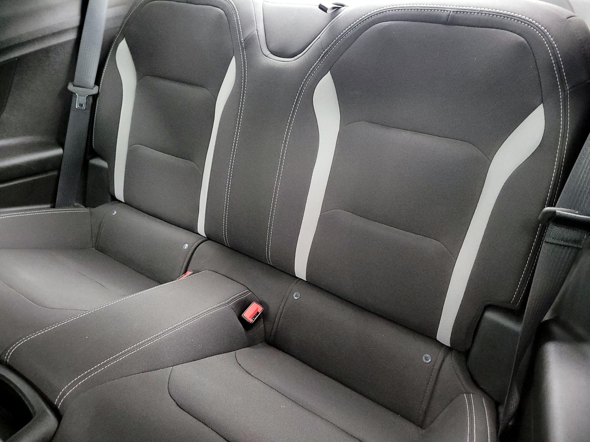 Thumbnail: 2018 Chevrolet Camaro - 18