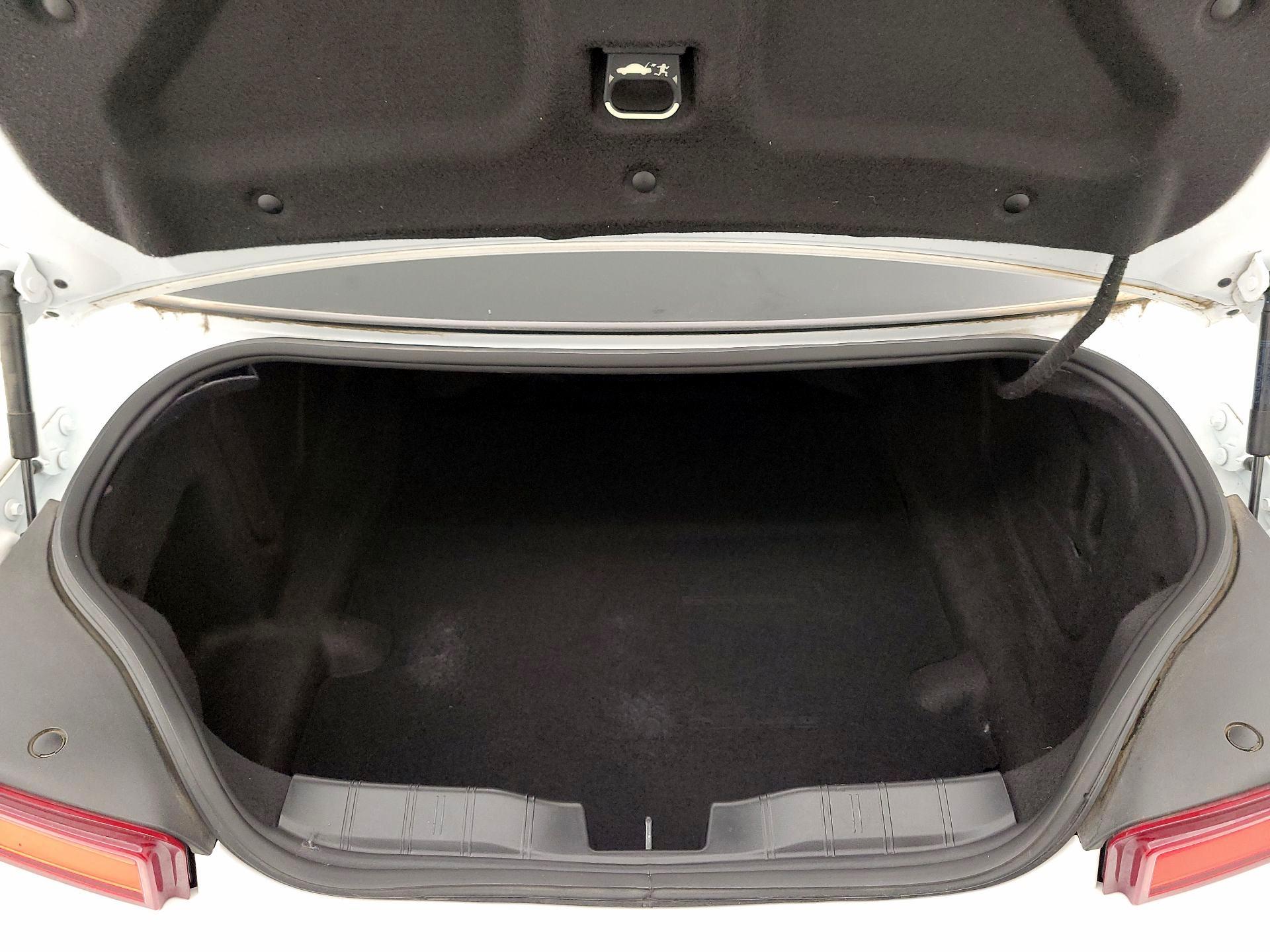 Thumbnail: 2018 Chevrolet Camaro - 19