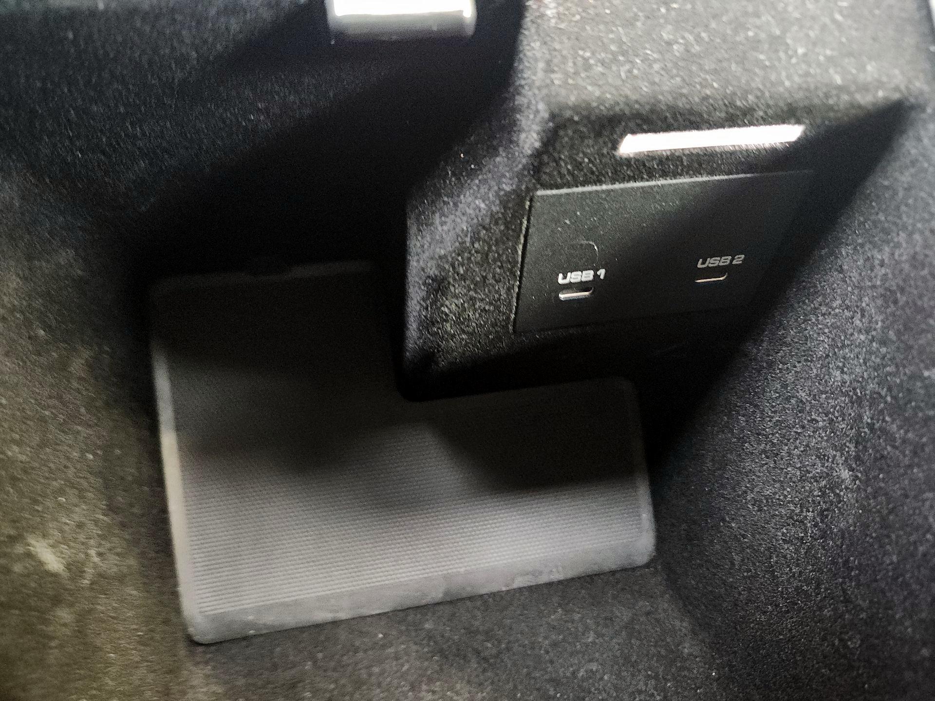 Thumbnail: 2020 Porsche Cayenne - 19