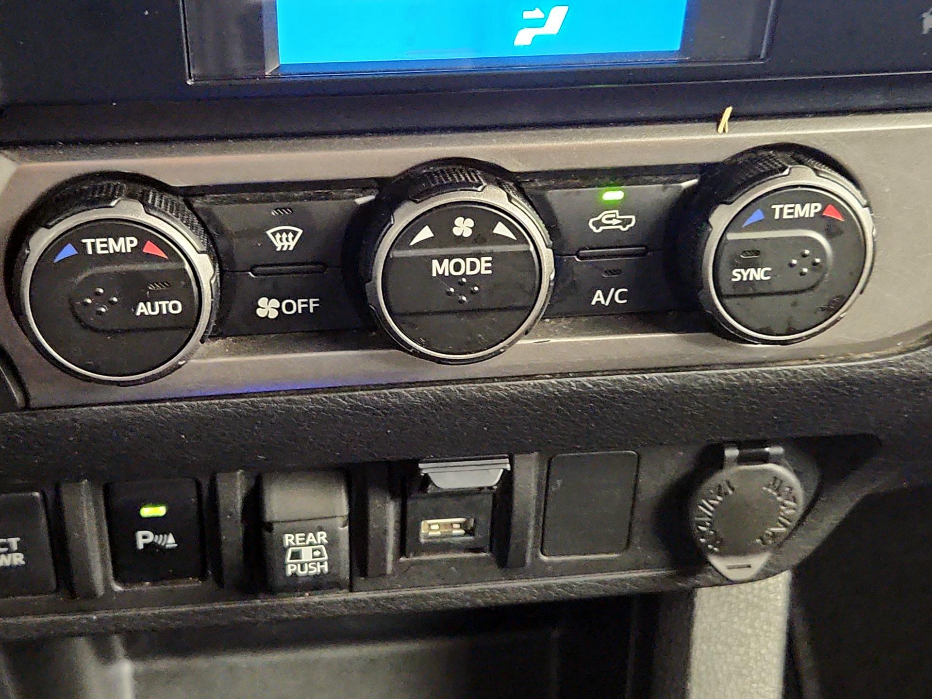 Thumbnail: 2023 Toyota Tacoma - 16