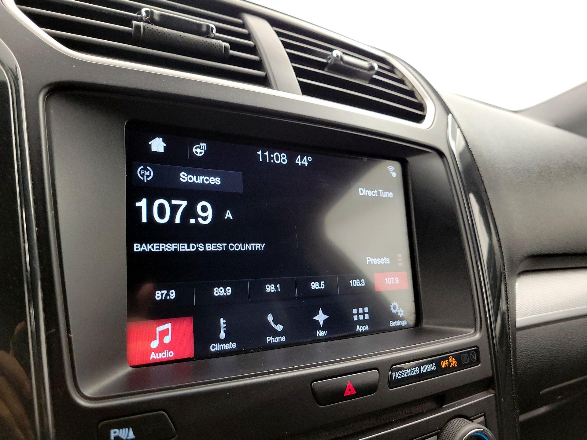 Thumbnail: 2017 Ford Explorer - 16